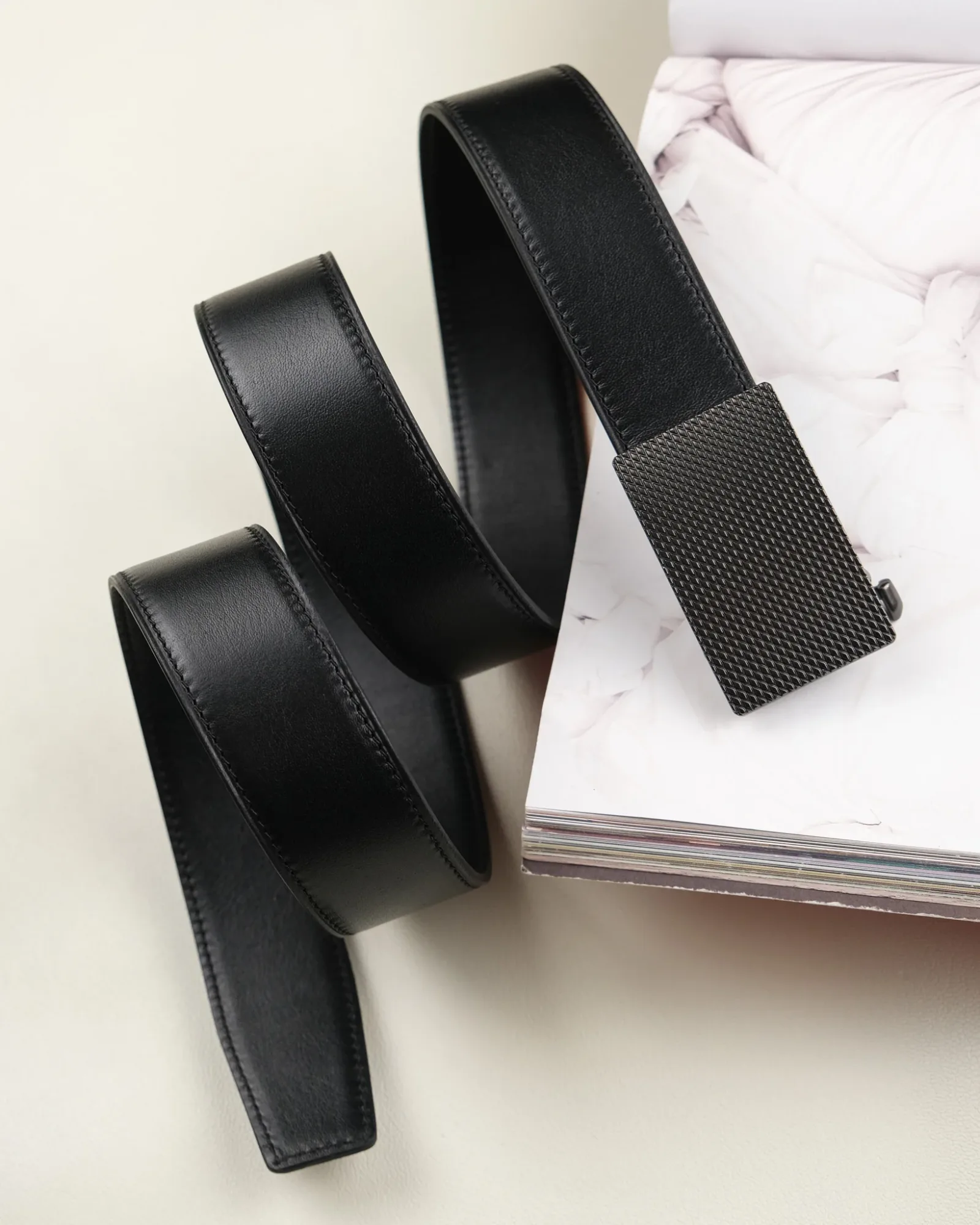 Ảnh Studio Dây lưng da Boxcalf dành cho nam - Koi Leather