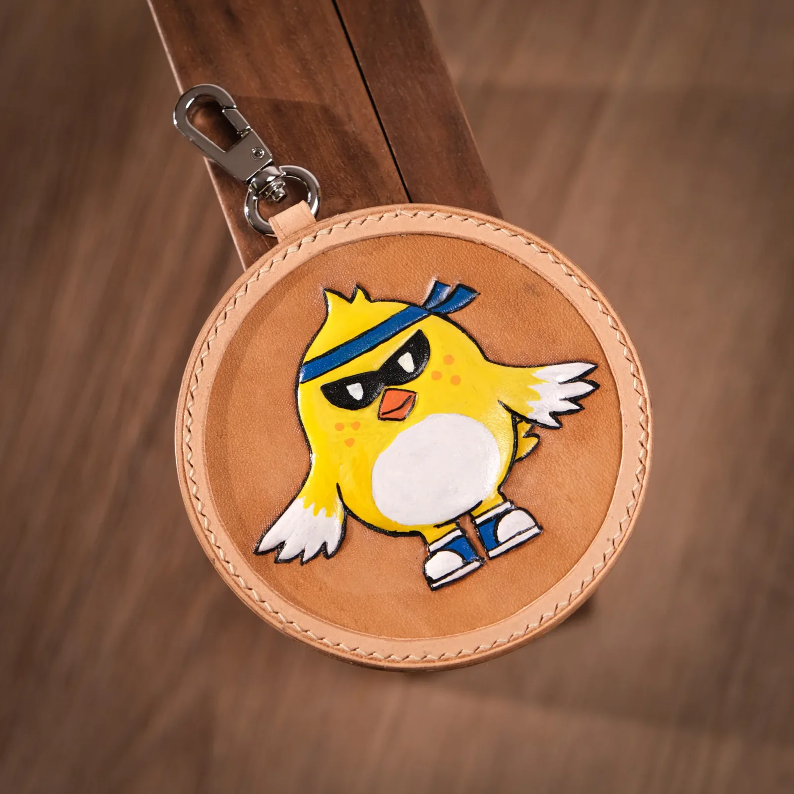 Ảnh Studio Charm tròn chạm khắc Pet cưng (Theo ảnh riêng của khách hàng) - Koi Leather