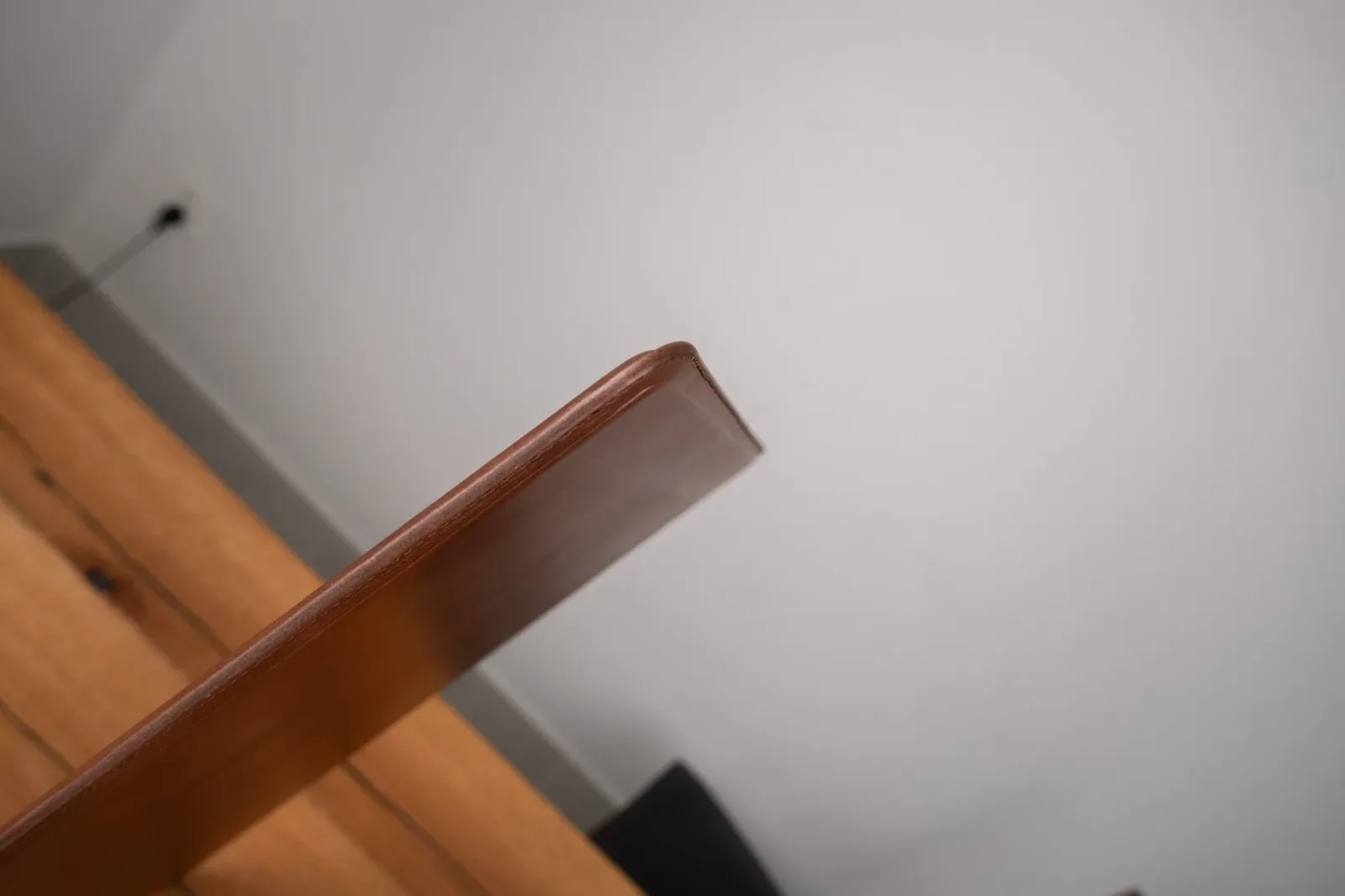 Ảnh Studio Tấm lót bàn văn phòng - Koi Leather