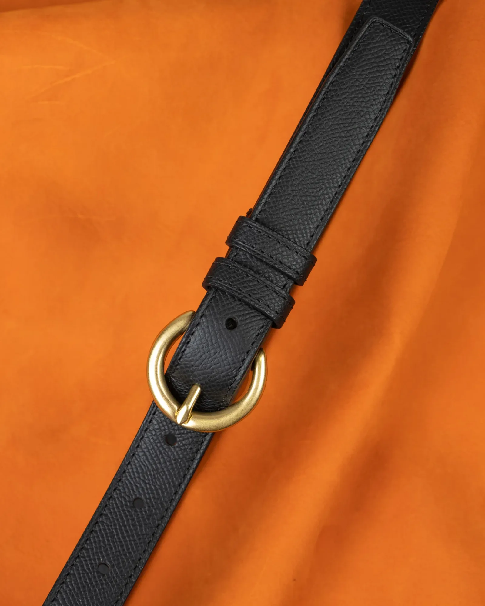 Ảnh Studio Dây lưng Epsom đen - Koi Leather