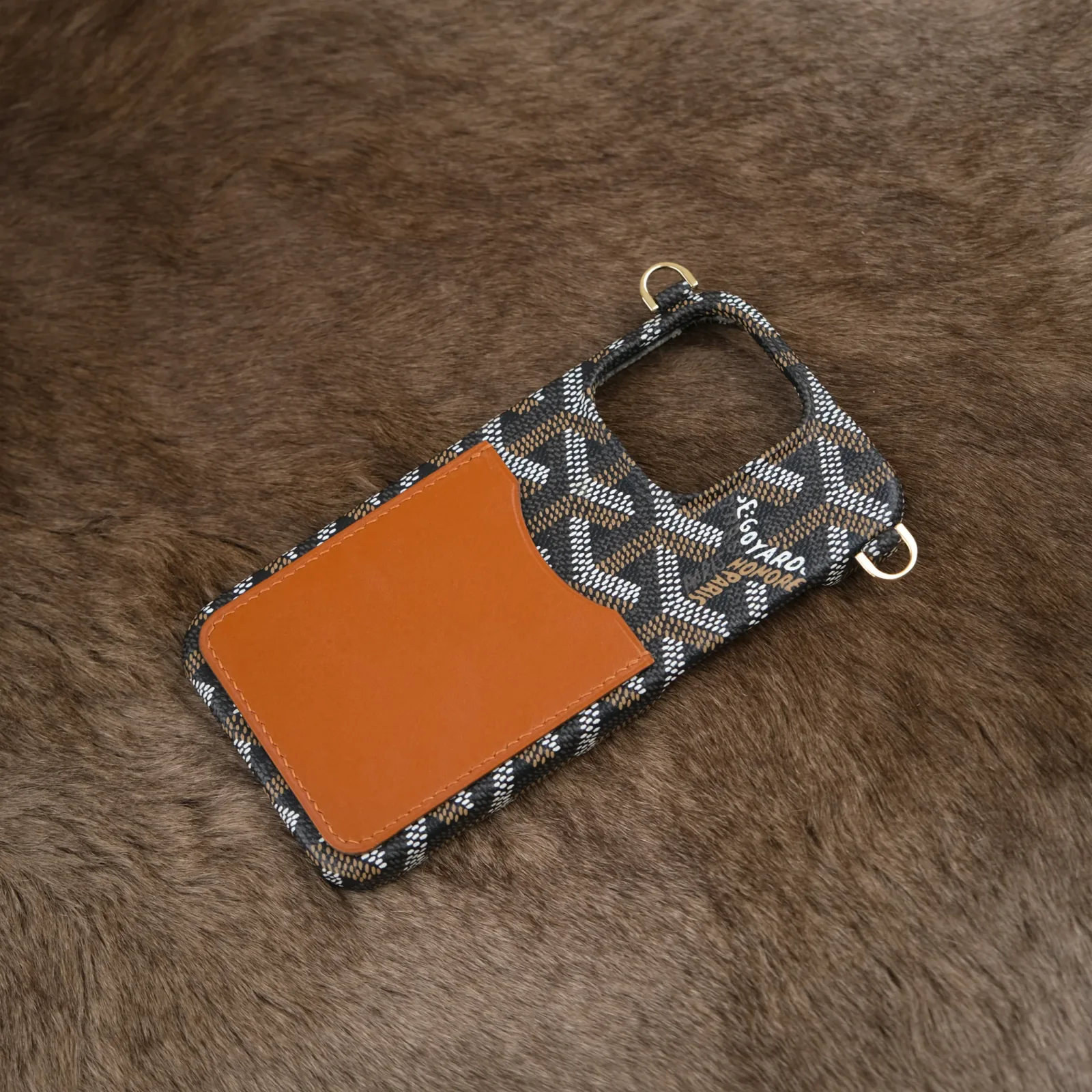 Ảnh Studio Ốp đt 15pro - KOI Leather