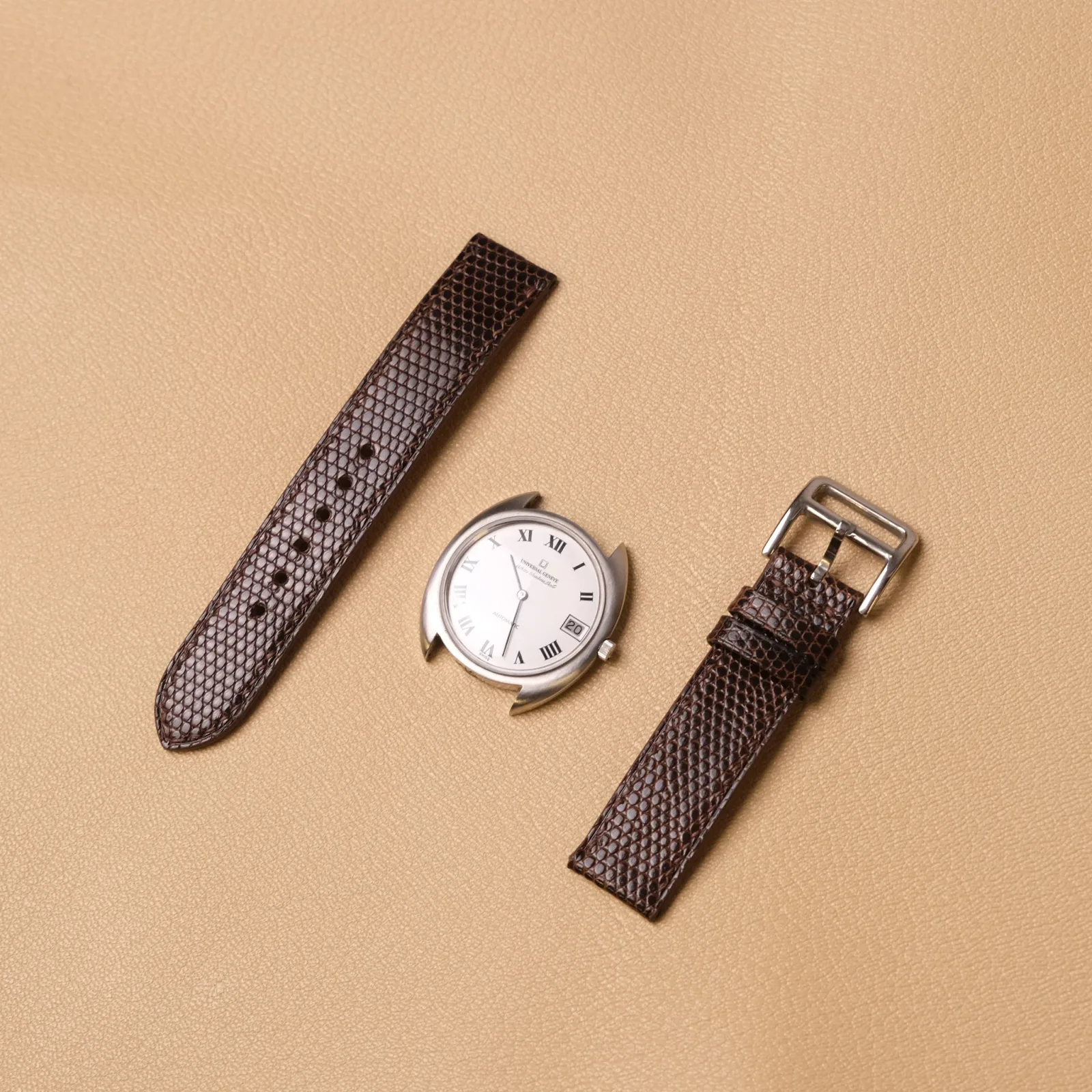 Ảnh Studio Dây đồng hồ - KOI Leather
