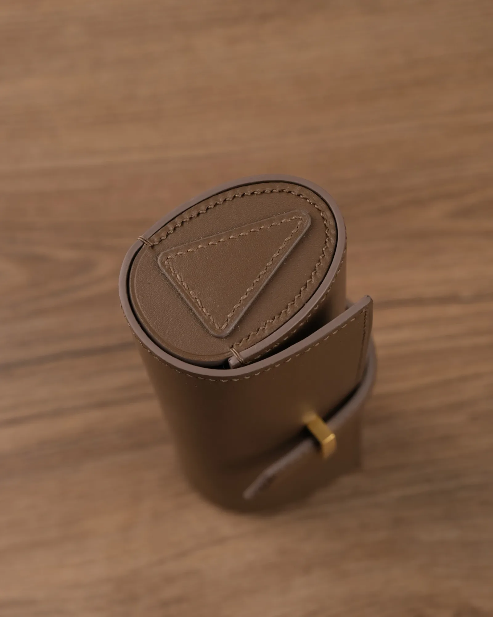 5 hộp mắt kính — ảnh 12, KOI Leather