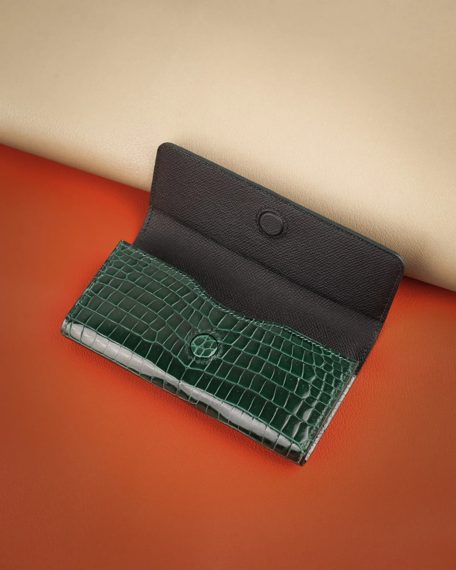 Ảnh Studio Ví dài cá sâu - Koi Leather