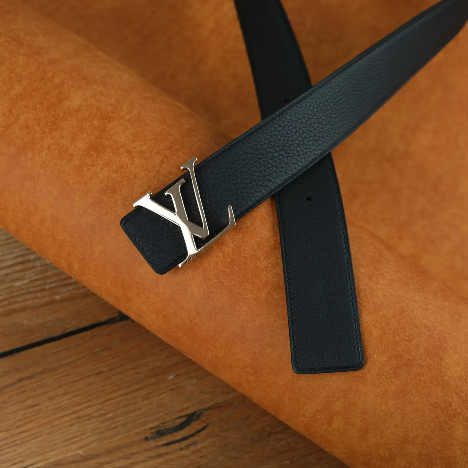 Ảnh Studio Thắt Lưng Nam – Da Epsom – Đen, Khoá Chốt - Koi Leather
