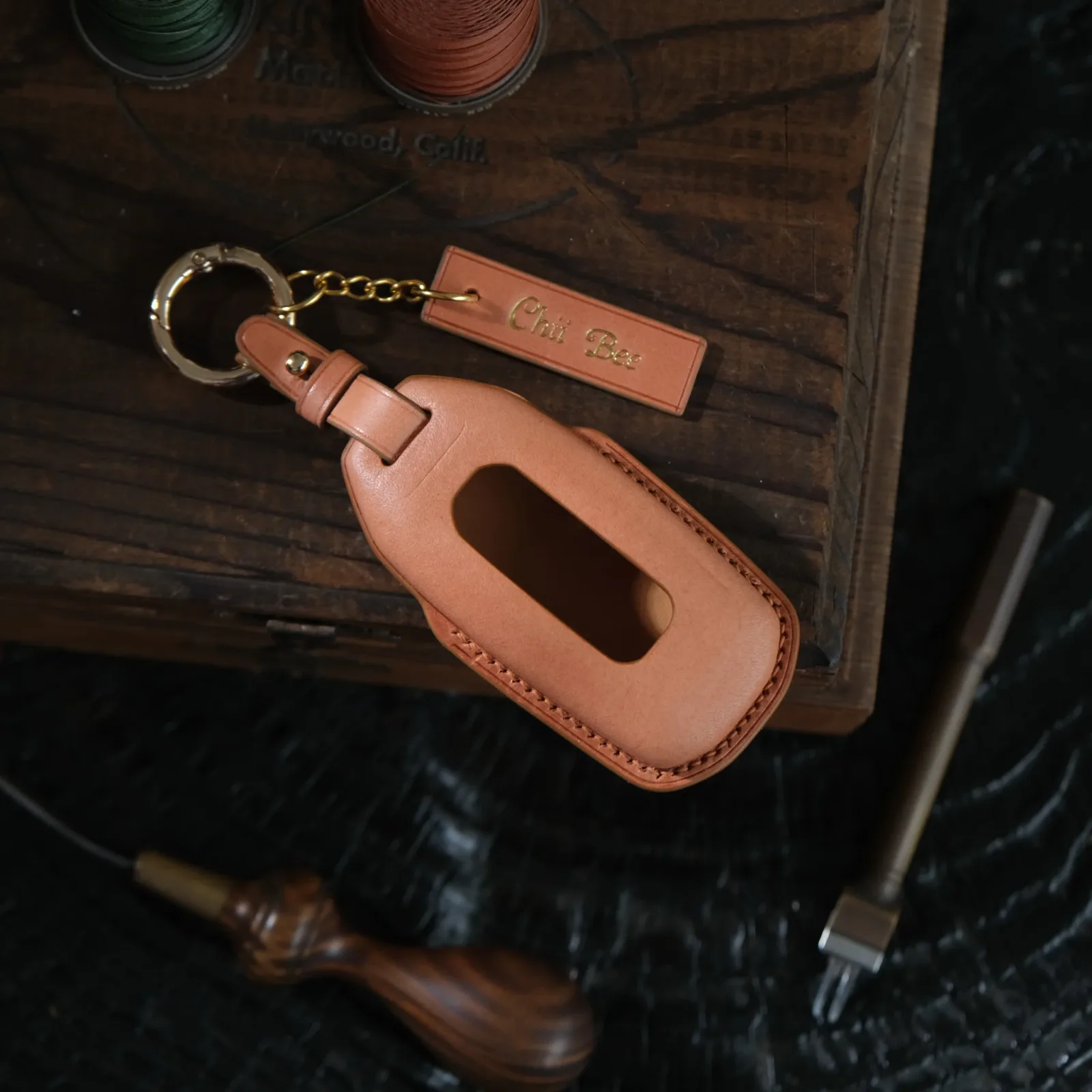 Ảnh Studio Bao chìa khoá Ford - Koi Leather