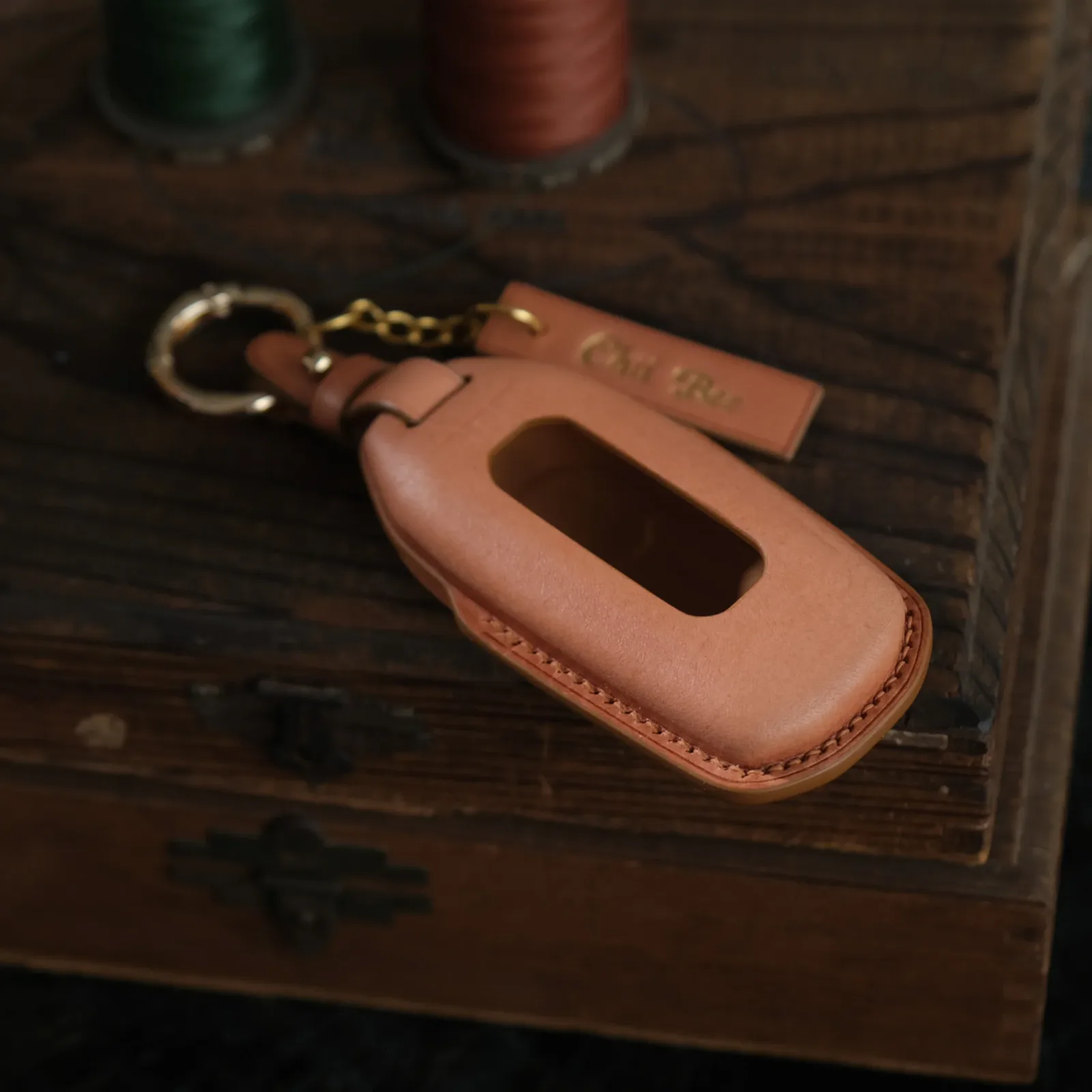 Ảnh Studio Bao chìa khoá Ford - KOI Leather
