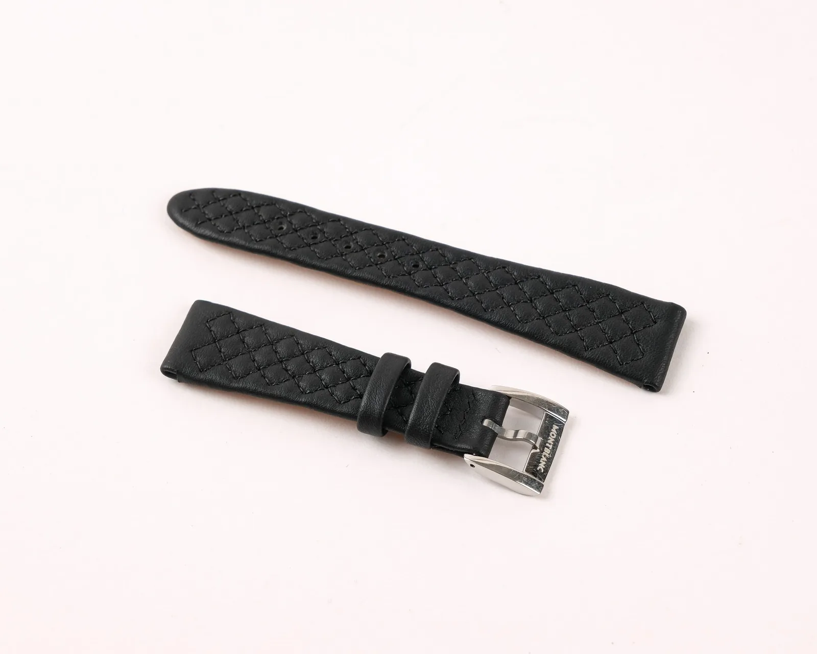 Ảnh Studio Dây đồng hồ da may chần trám màu đen cho Montblanc - Koi Leather