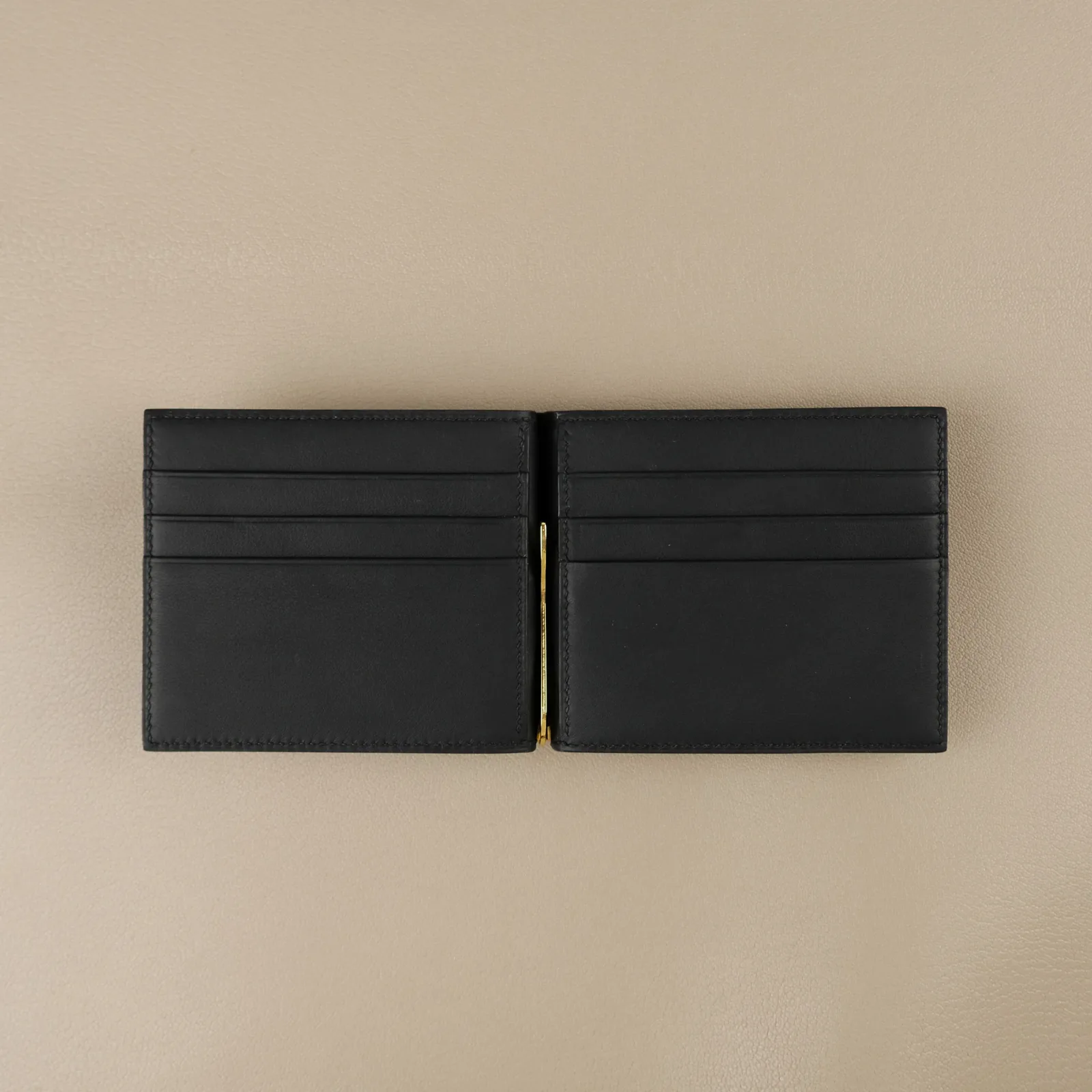 Ảnh Studio Ví kẹp tiền - KOI Leather