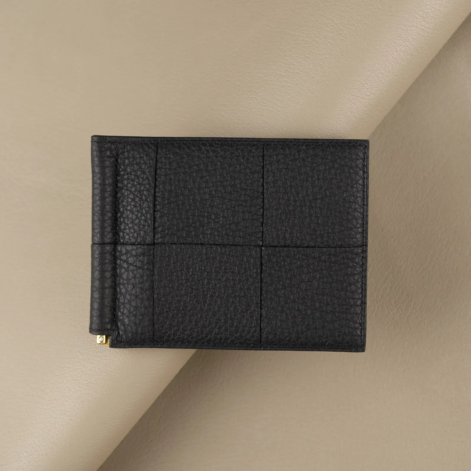 Ảnh Studio Ví kẹp tiền - KOI Leather
