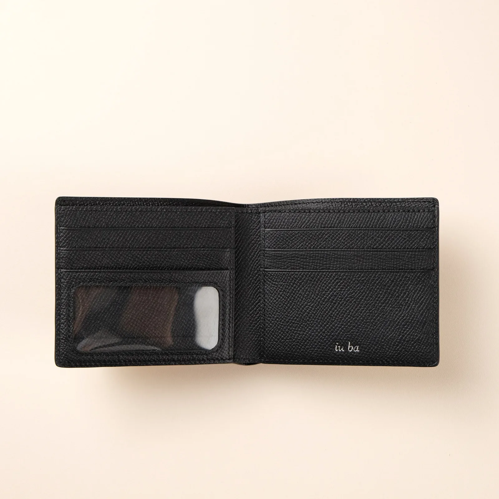 Ảnh Studio Ví gập đôi da Epsom màu đen có ngăn ảnh trong suốt - Koi Leather