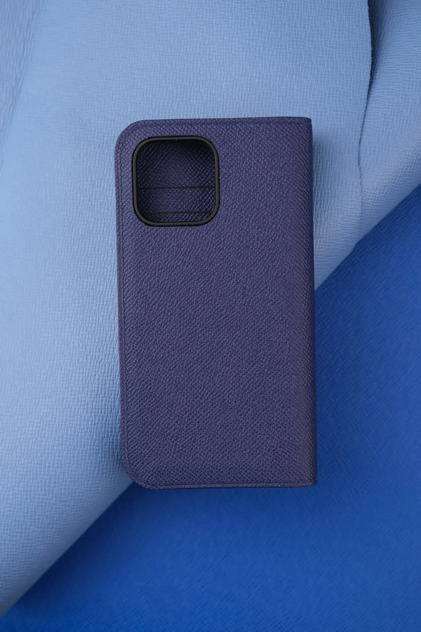 Ảnh Studio Ốp IP 15PRM - KOI Leather