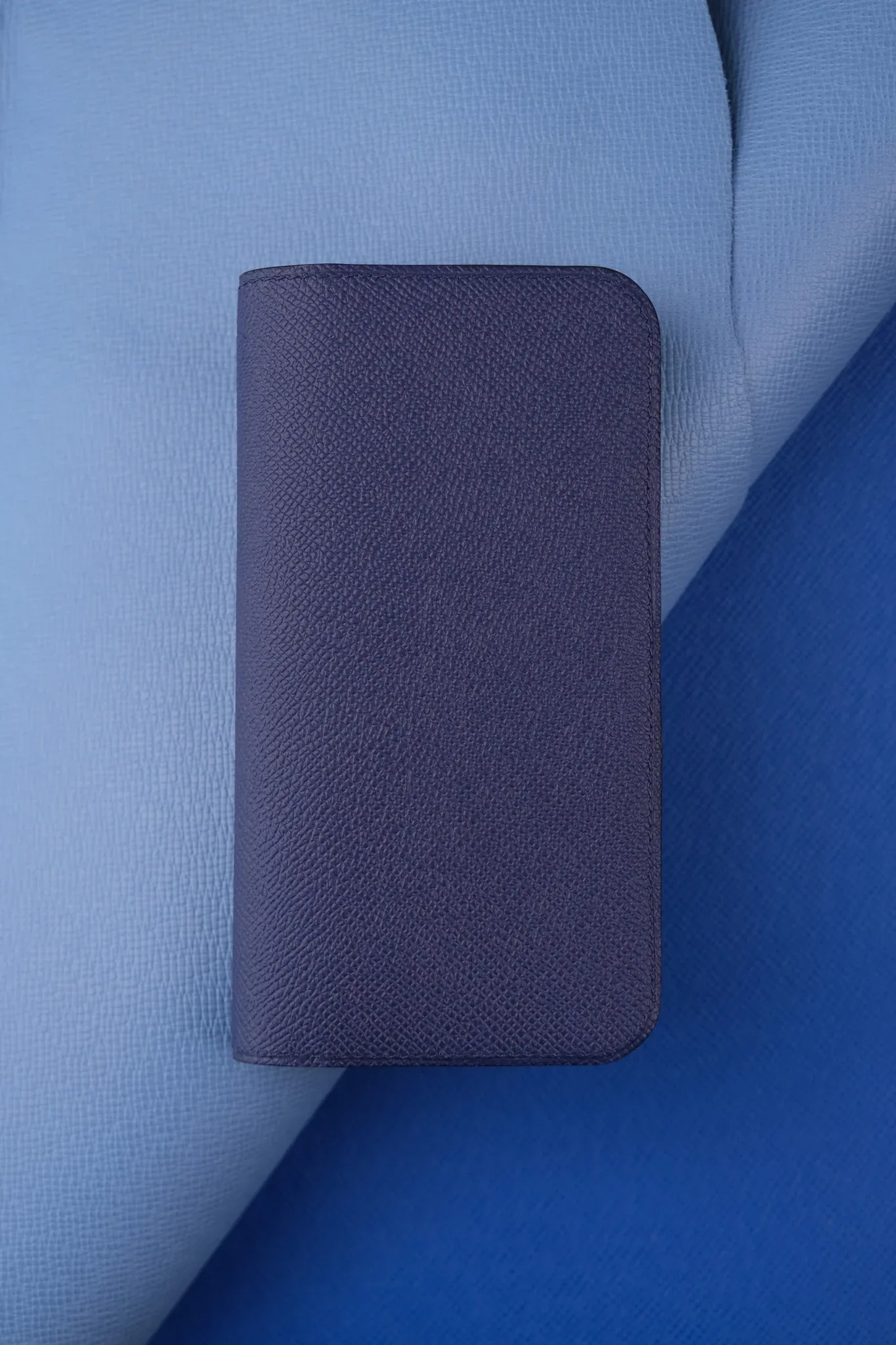 Ảnh Studio Ốp IP 15PRM - KOI Leather