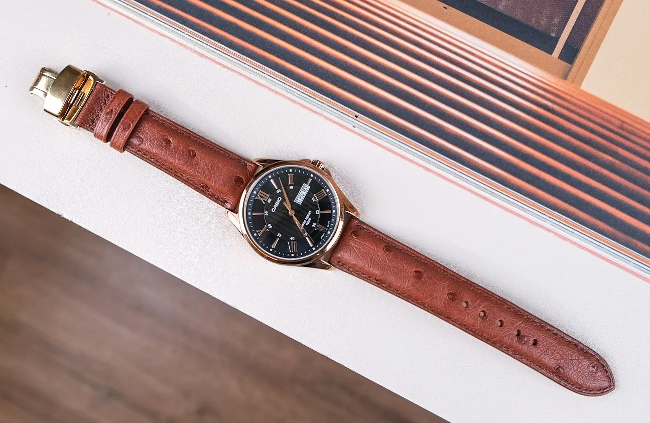 Ảnh Lifestyle Dây đồng hồ da đà điểu màu nâu cho Casio - Koi Leather