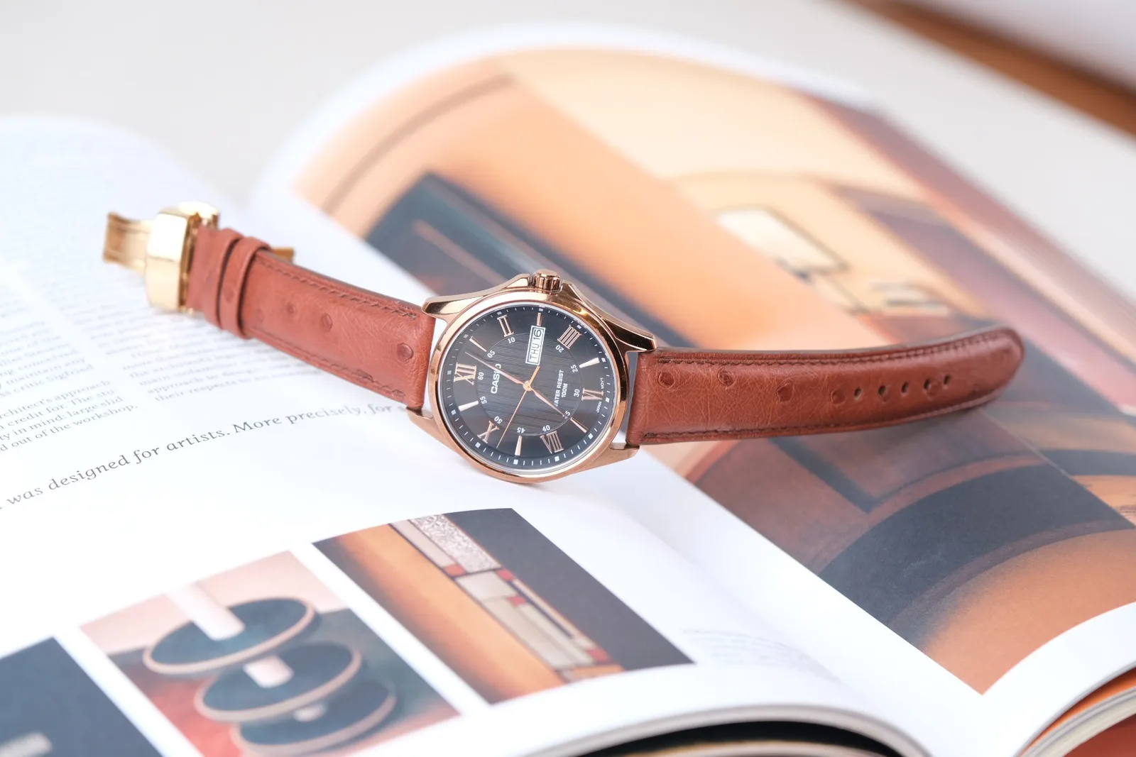 Ảnh Lifestyle Dây đồng hồ da đà điểu màu nâu cho Casio - Koi Leather