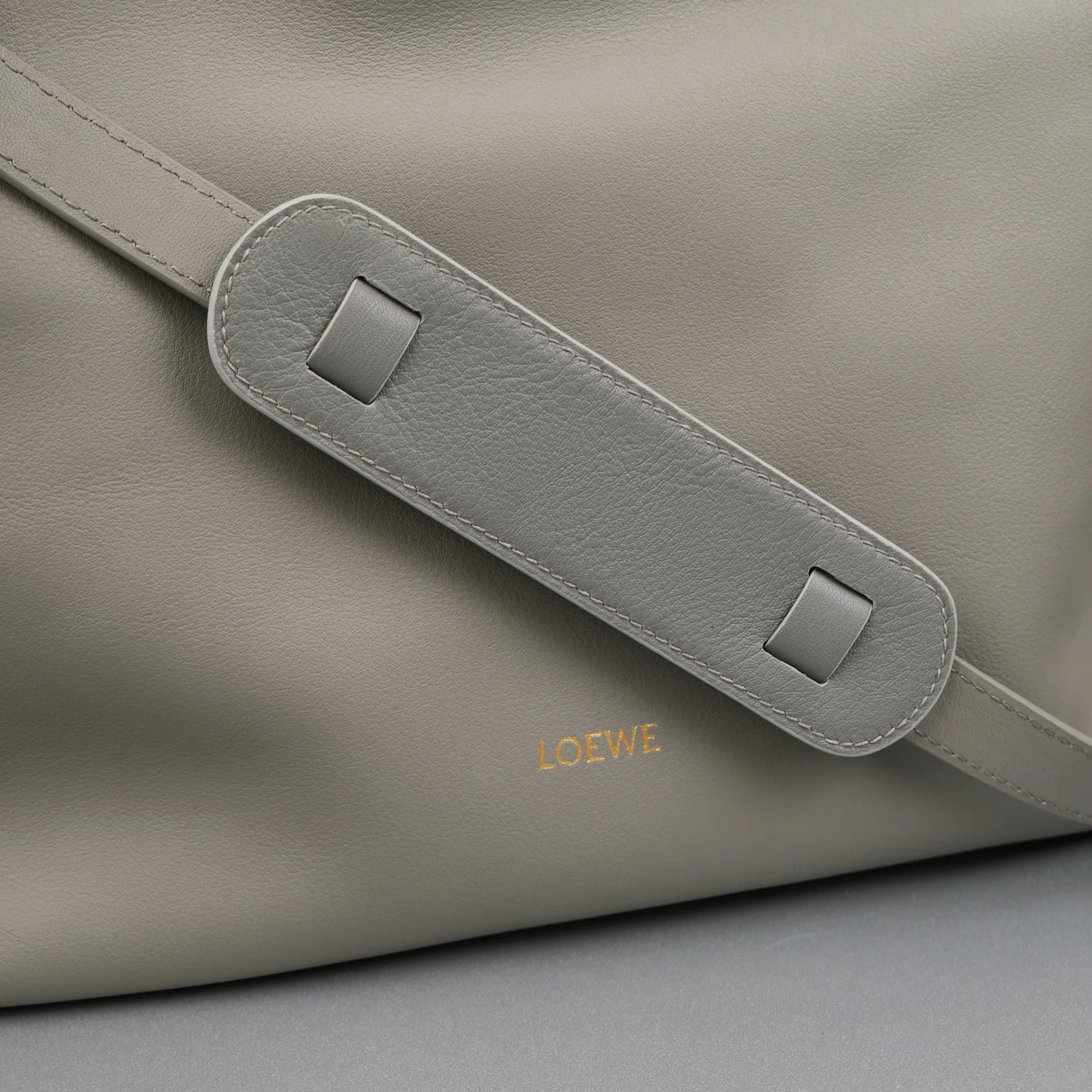 Ảnh Studio Miếng đệm vai da bò cho quai túi xách - Koi Leather