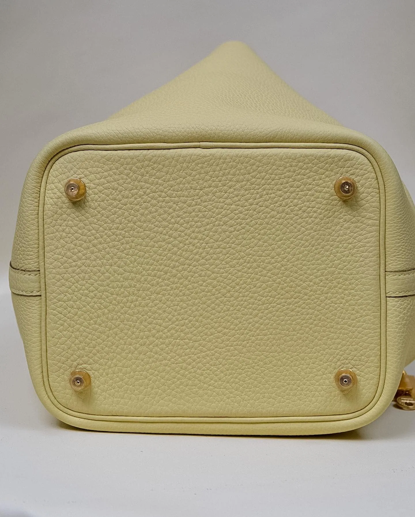 Ảnh Studio Túi Picotin da bê Togo dáng xô hai quai kèm khoá - Size 18 - Koi Leather