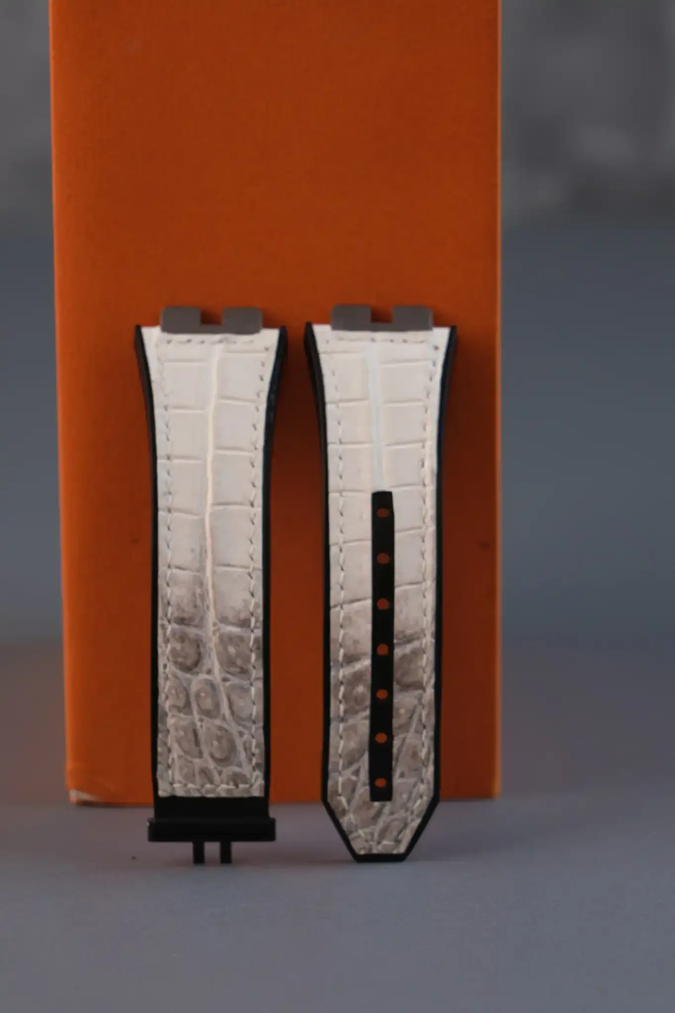 Hublot Straps - Da Alligator - White Ivory - Hình 7
