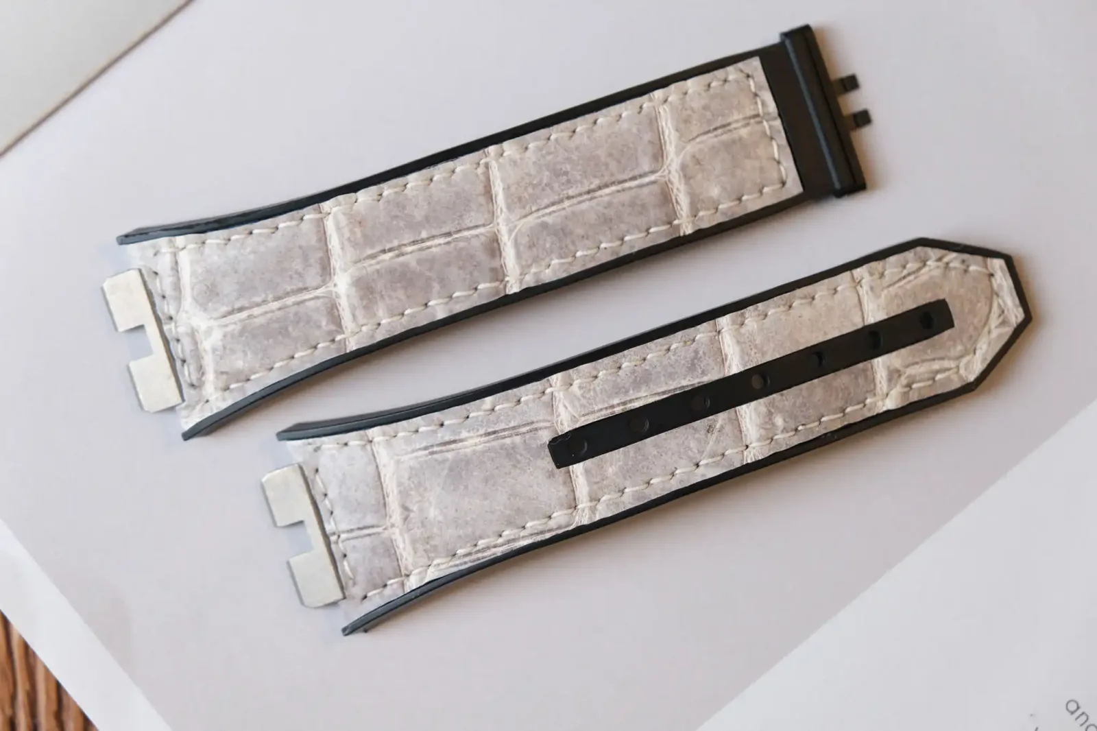 Hublot Straps - Da Alligator - White Ivory - Hình 13