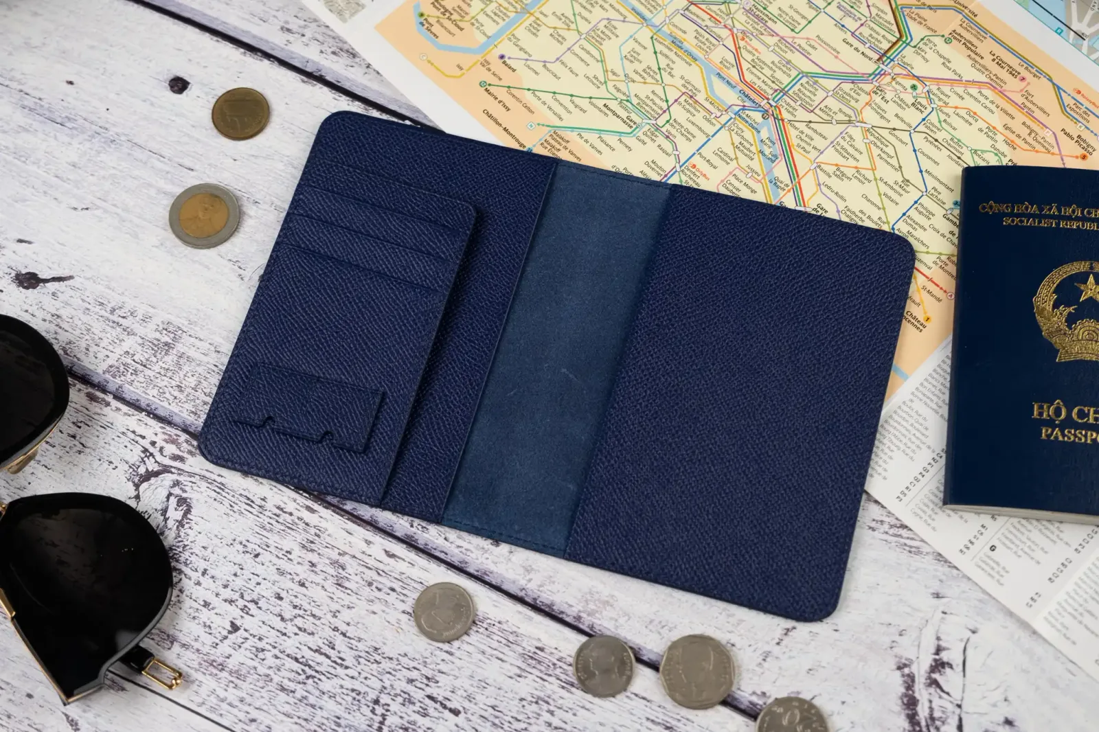 PassPort Cover - Da Espom - Navy - Hình 7