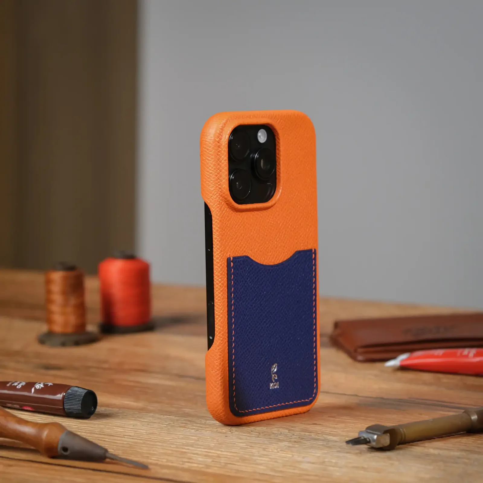 Phonecase ỐP Lưng IPhone 16Pro - Da Espom - Orange x Blue - Hình 5