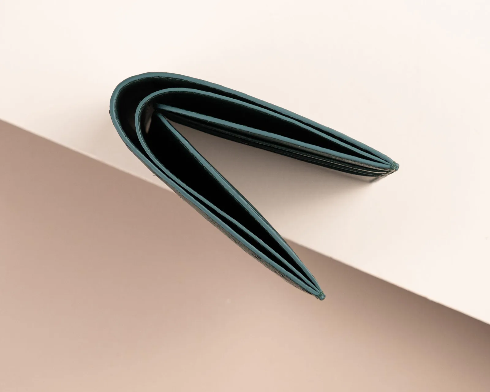 Bifold Waller - Ví nam da đà điểu - Hình 5