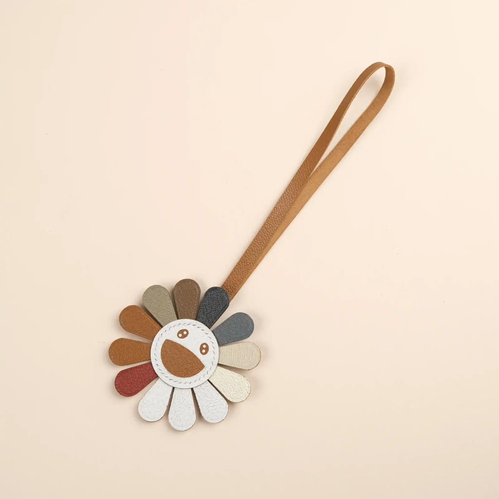 Charm Hoa Hướng Dương – Da Bò - Nhiều Màu - Hình 4
