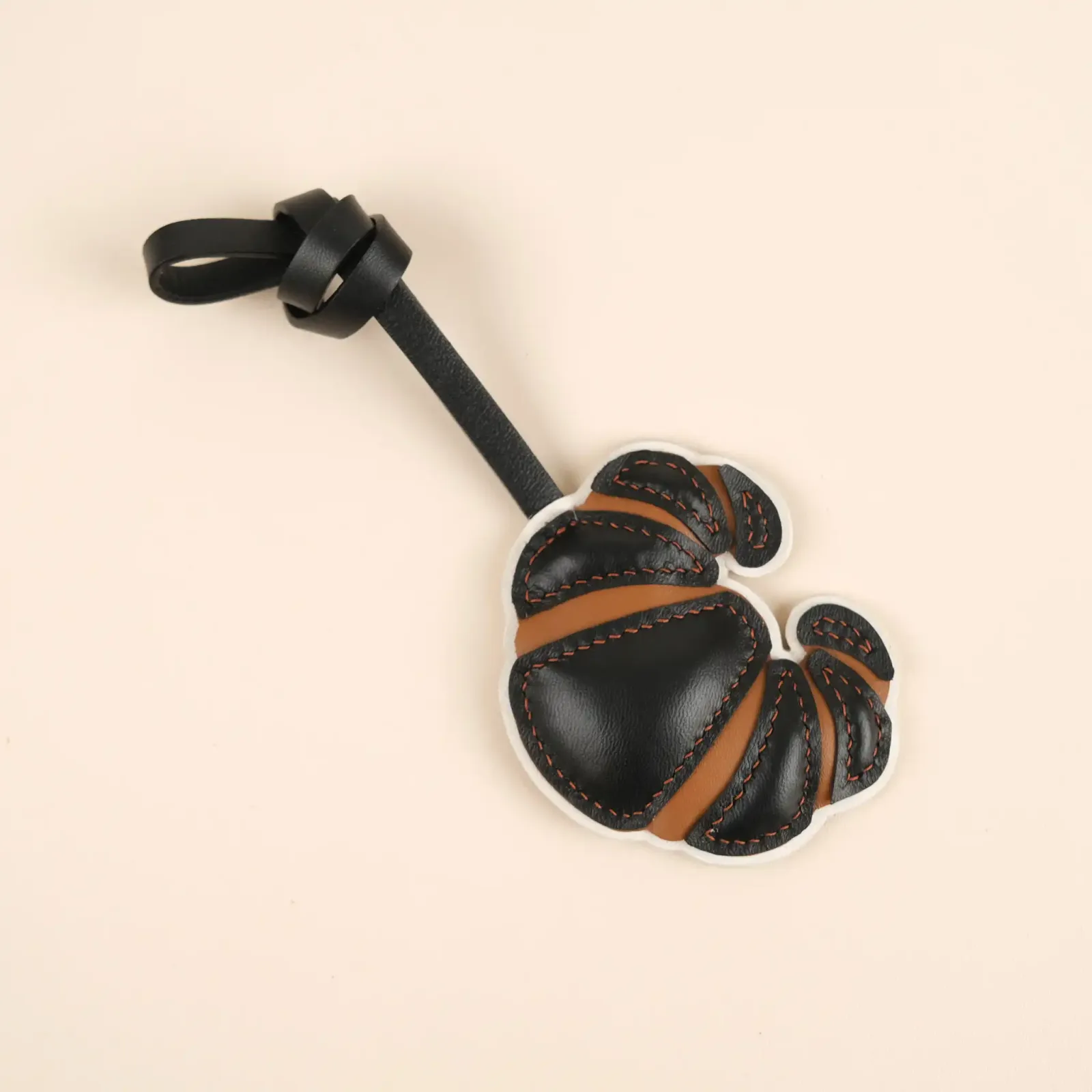 Charm Croissant - Da bò - Black, Brown - Hình 3