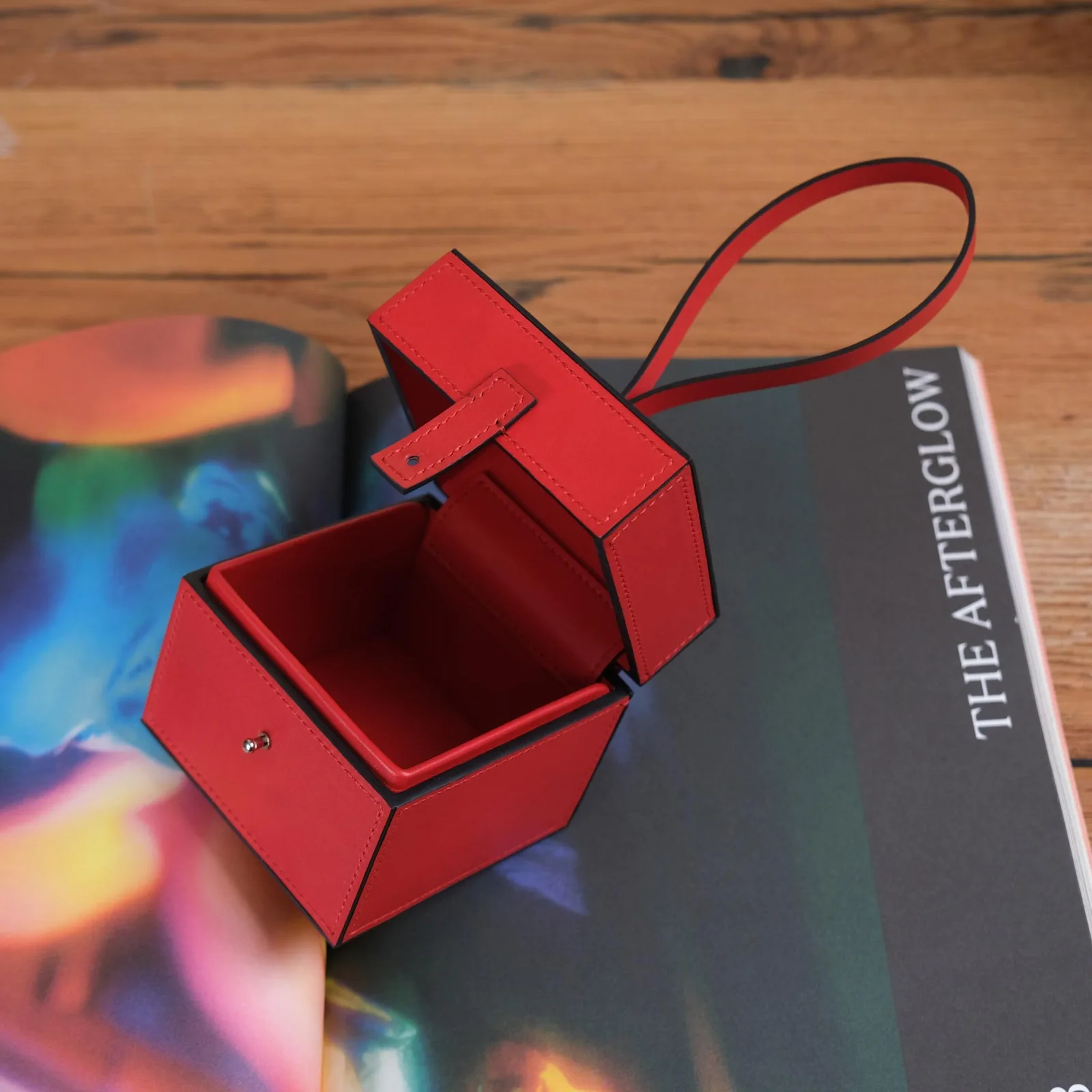 Hộp da cao cấp - Da bò Italia - Red - Hình 7