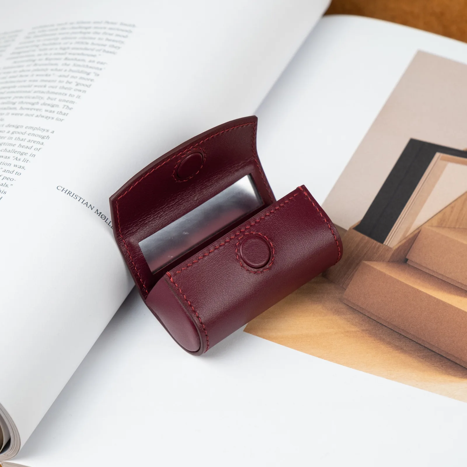 Lipstick Case - Da bò - DarkRed - Hình 10