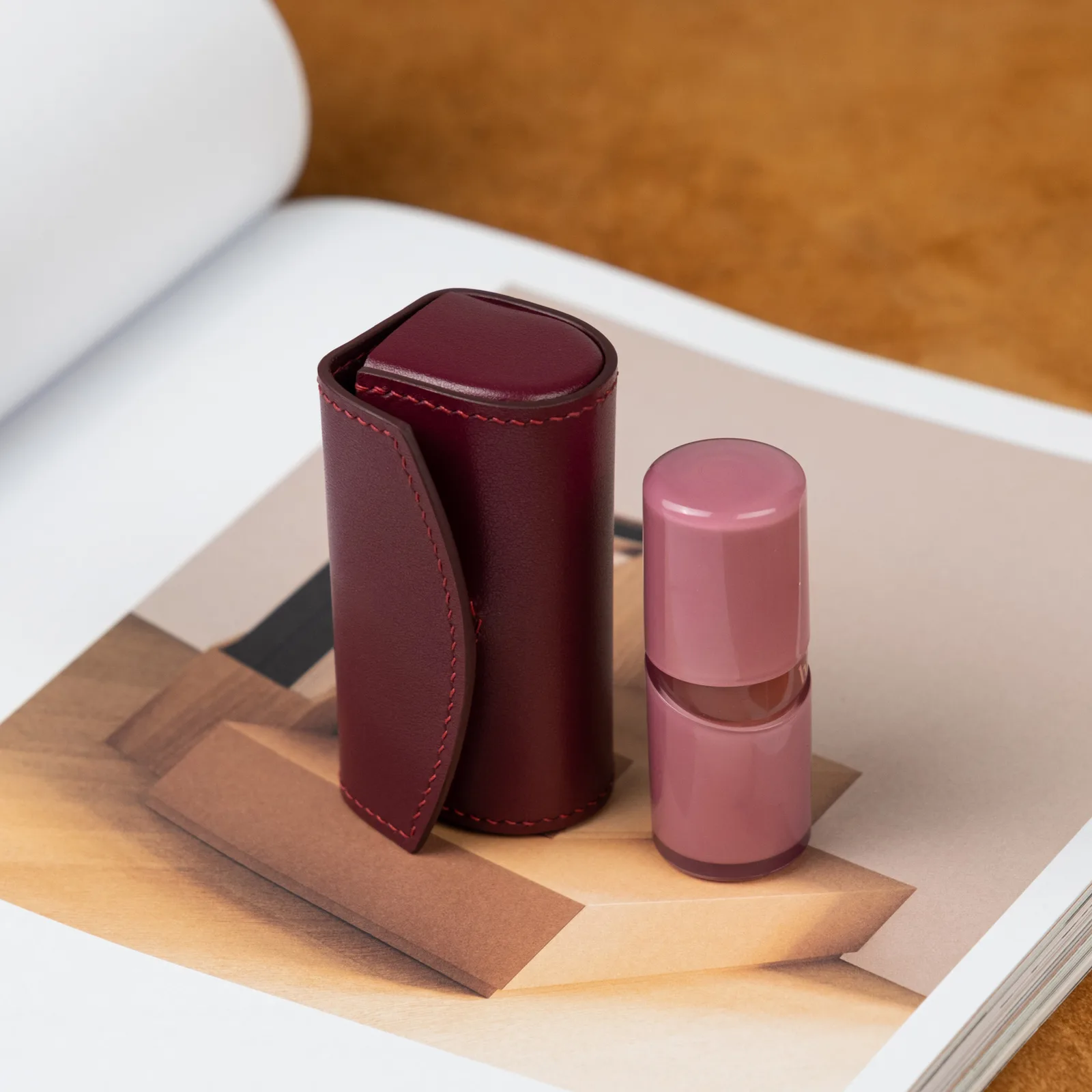 Lipstick Case - Da bò - DarkRed - Hình 3