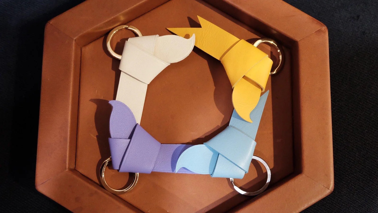 Key Chain Móc Khóa Da - Da Bê Châu Âu - Có Thể Tùy Chỉnh Màu - Hình 3