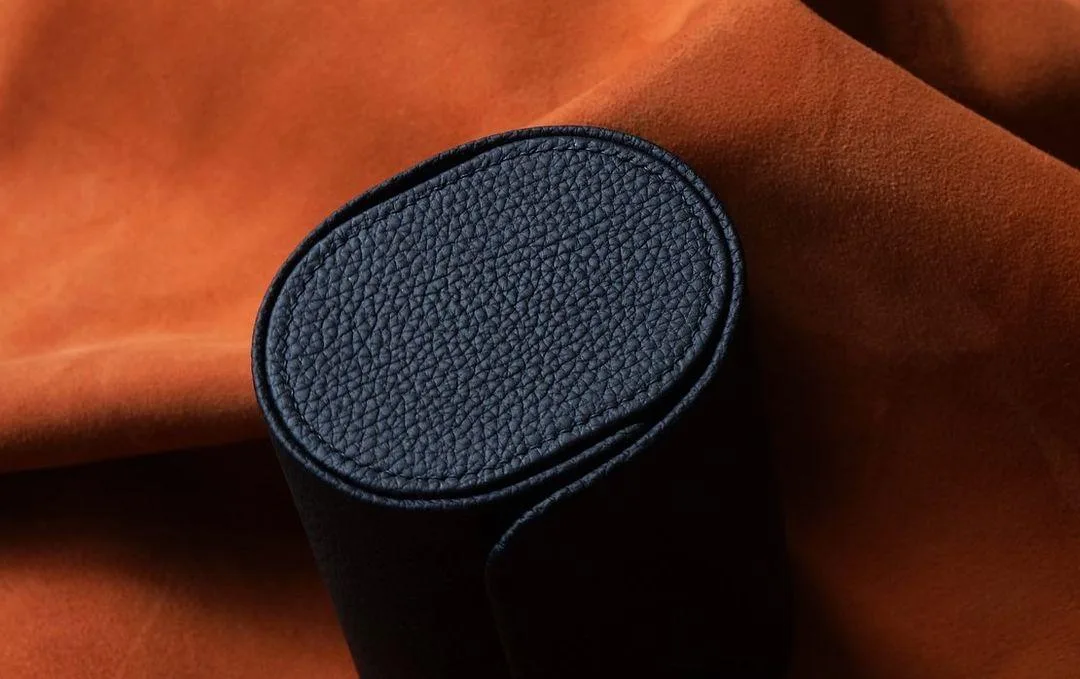 Travel Watch Case - Da Togo - Black - Hình 2
