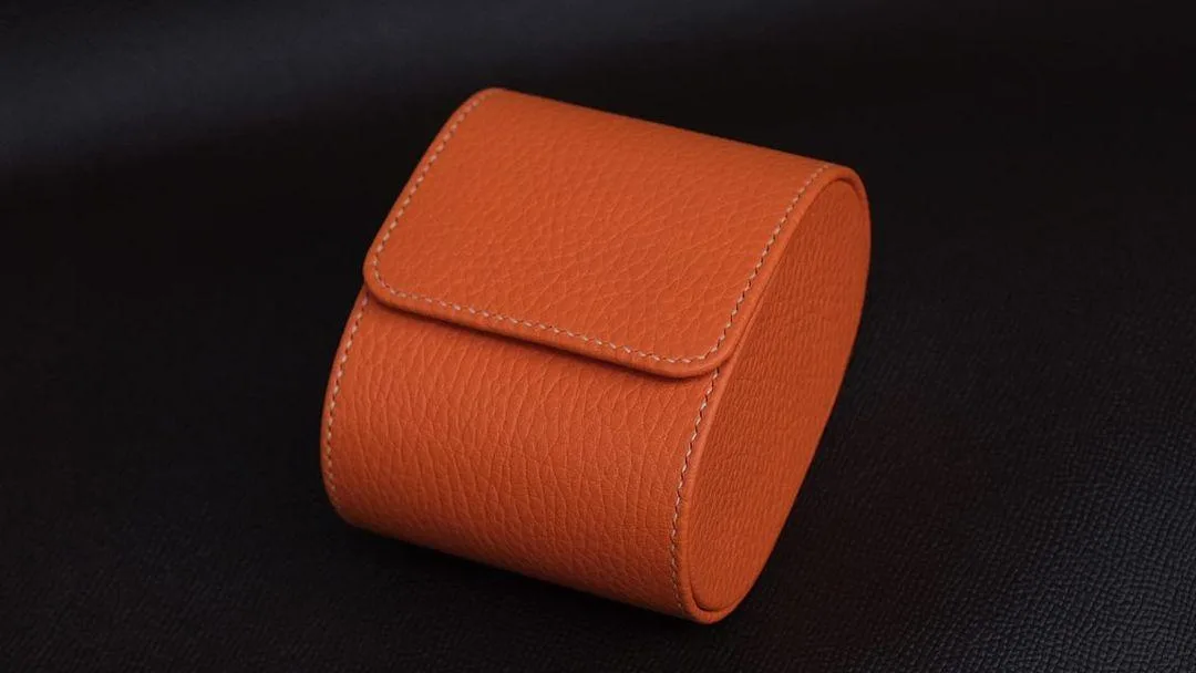 Travel Watch Case – Da Clemence – Orange - Hình 2