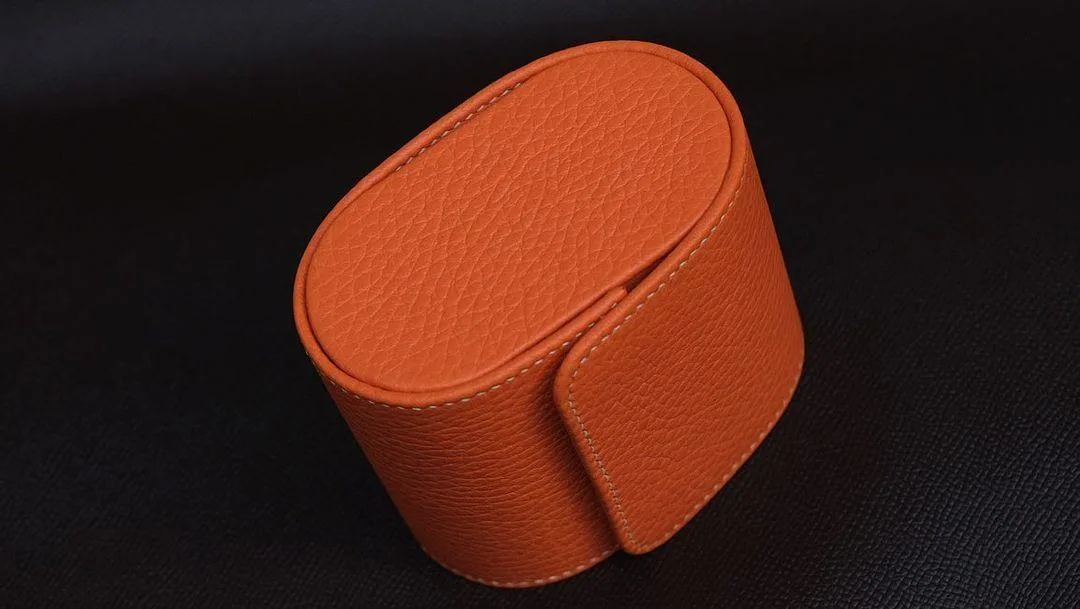 Travel Watch Case – Da Clemence – Orange - Hình 3