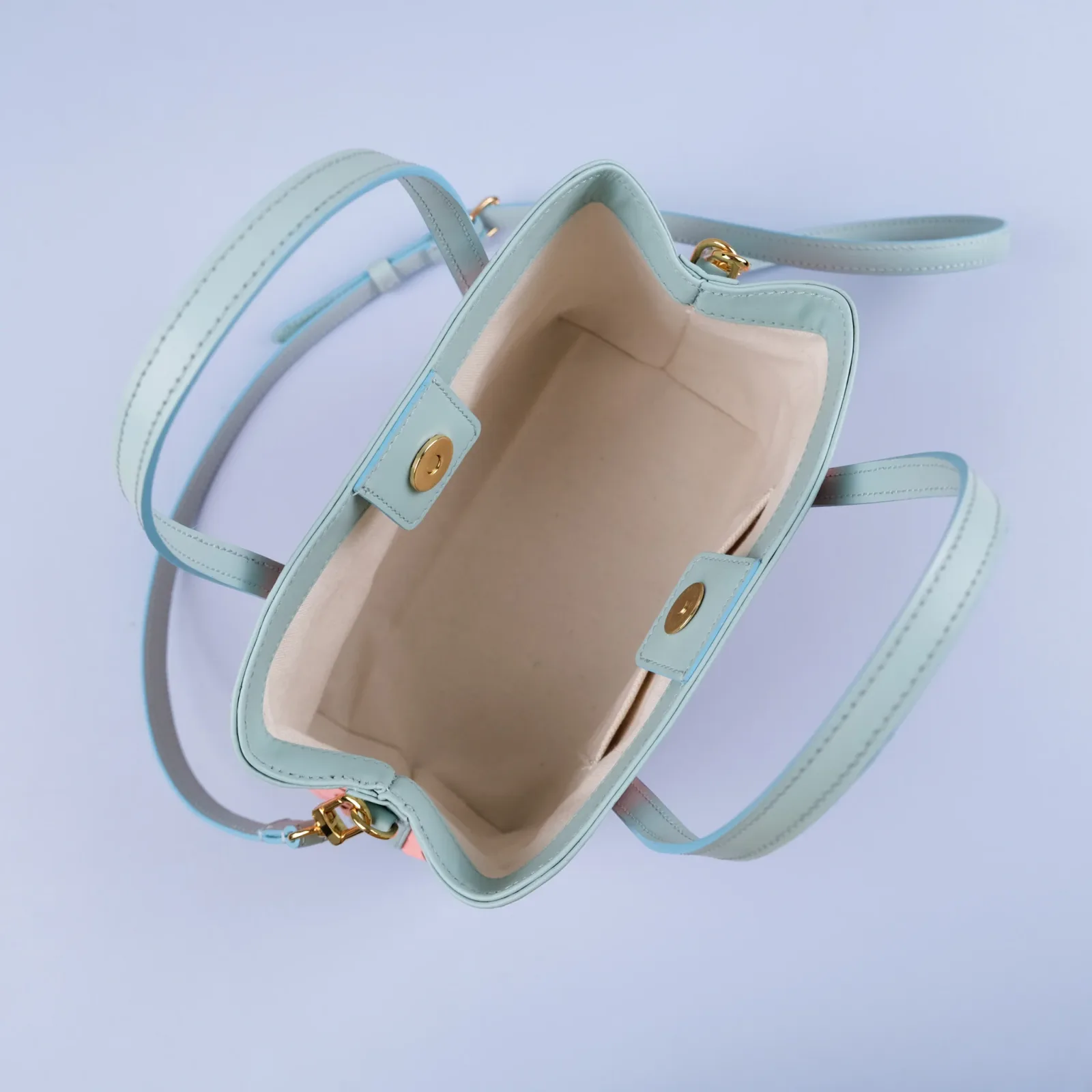 Ảnh Studio Túi loom đan da nappa Hồng - Xanh mint - Koi Leather