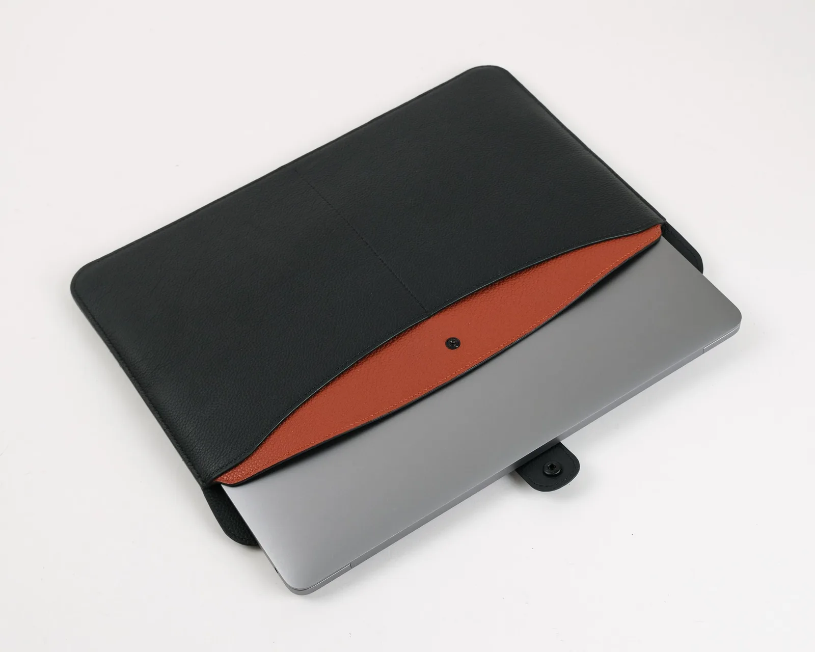 Ảnh Studio Bao da đựng laptop BRISTO da bò phối màu quai bấm - Koi Leather