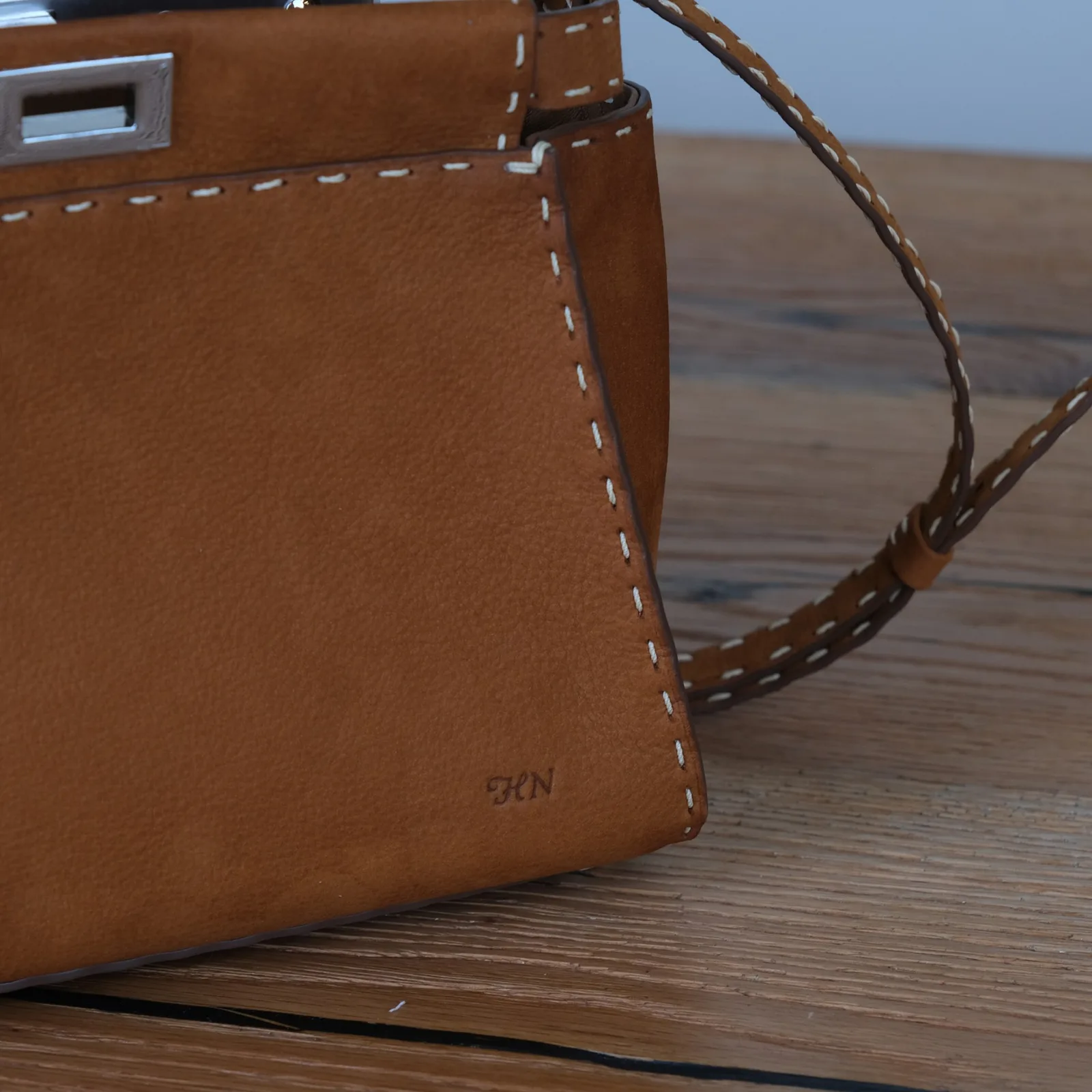 Ảnh Túi xách nữ da Nubuck màu vàng bò quai cầm may chỉ nổi - Koi Leather
