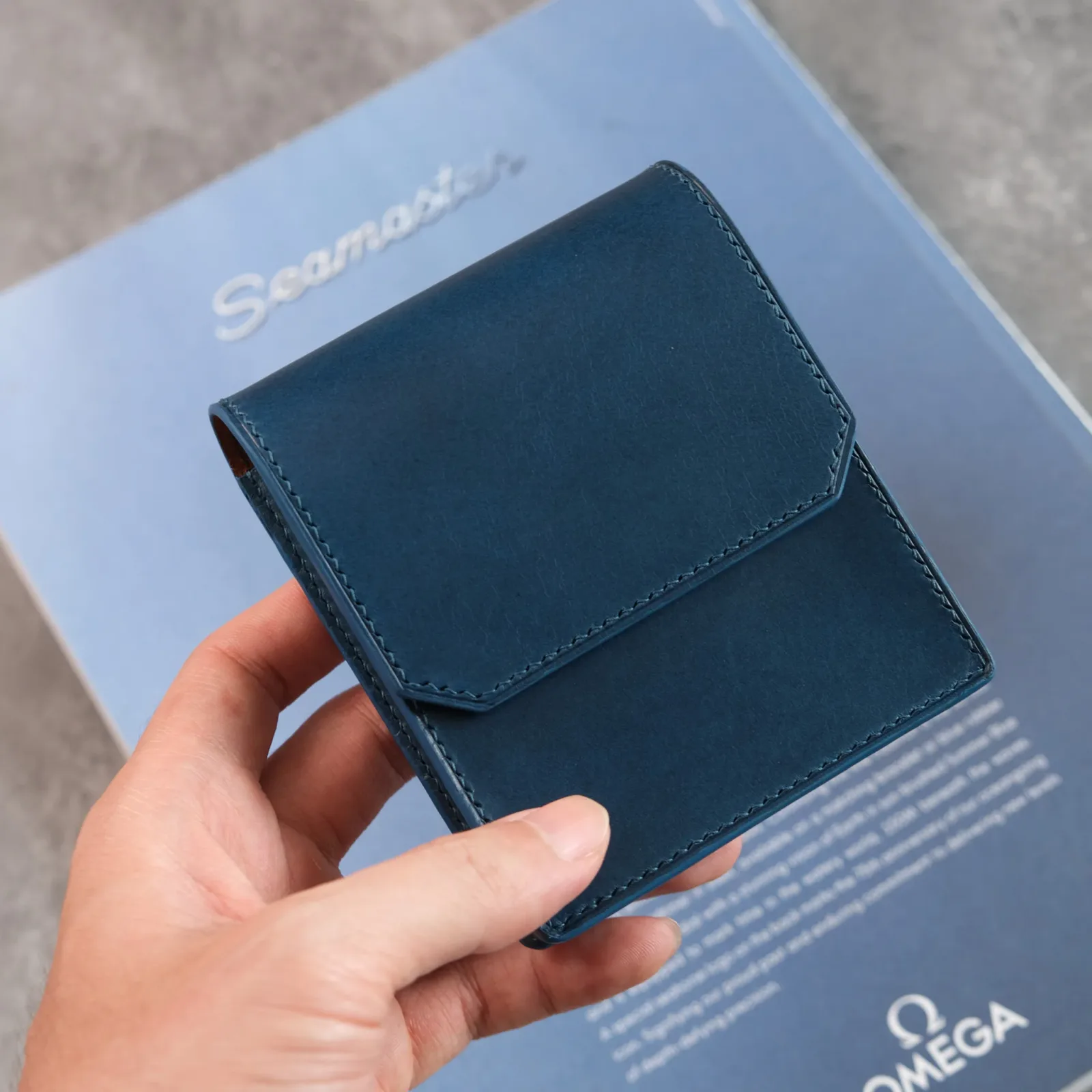Ảnh Studio Hộp đựng kính mắt - KOI Leather