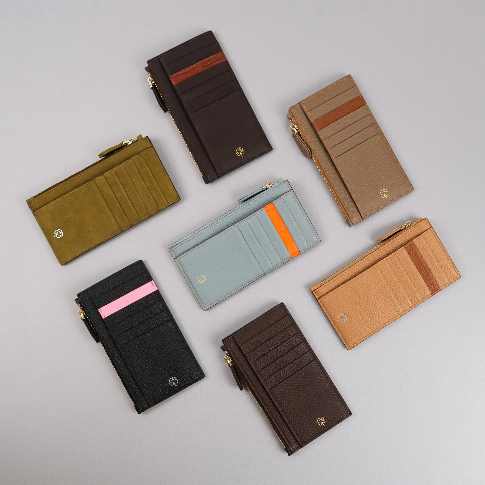 Ảnh Studio Ví đựng thẻ da bò có ngăn khóa kéo phối màu - Koi Leather