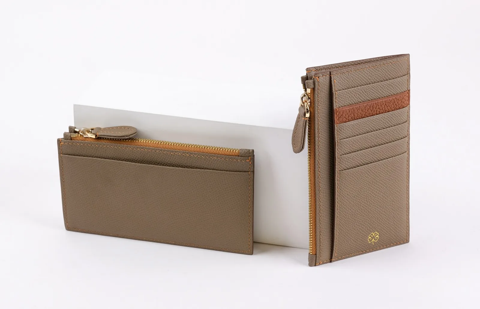 Ảnh Studio Ví đựng thẻ da bò có ngăn khóa kéo phối màu - Koi Leather