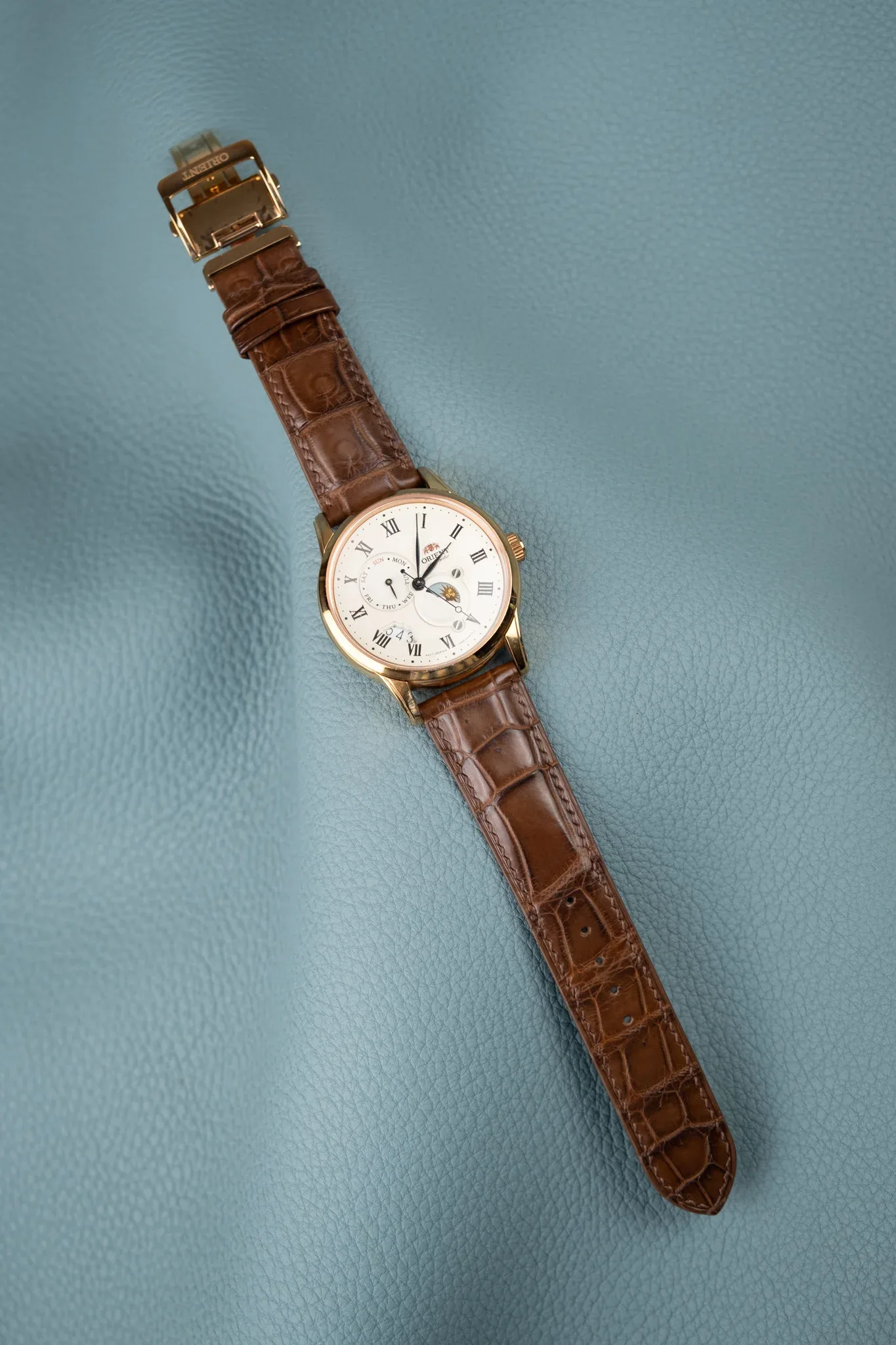 Ảnh Studio Dây đồng hồ - KOI Leather