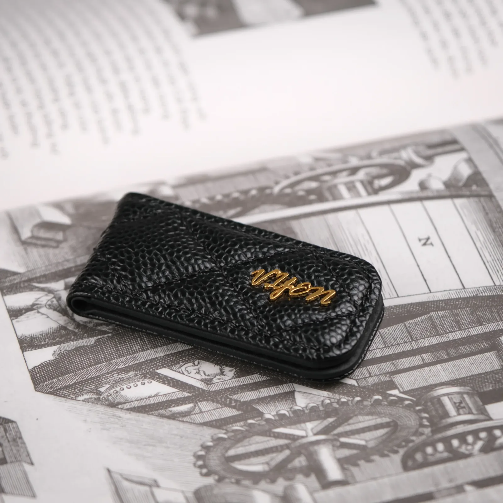 Ảnh Studio (Ân làm tag) Money Clip   sirkunkun - Koi Leather