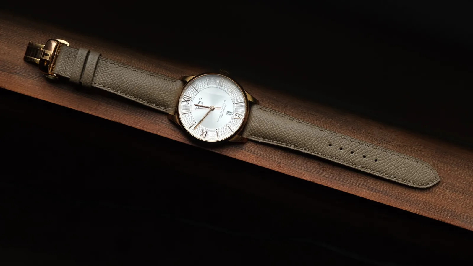 Ảnh Studio Dây đồng hồ da Epsom màu Etoupe cho Tissot - Koi Leather