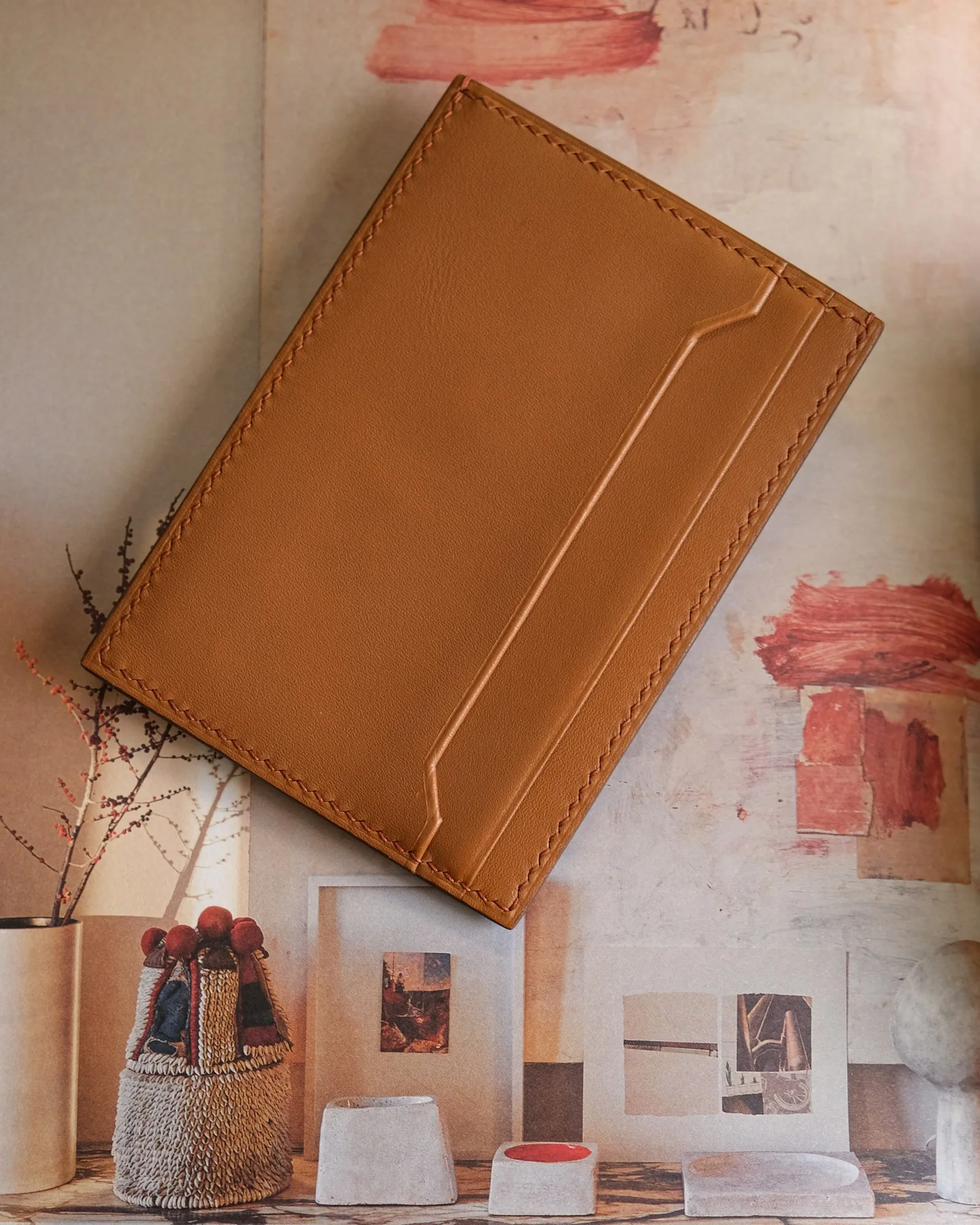 Ảnh Studio Ví đựng thẻ Uptown da bò kèm kẹp tiền - Koi Leather