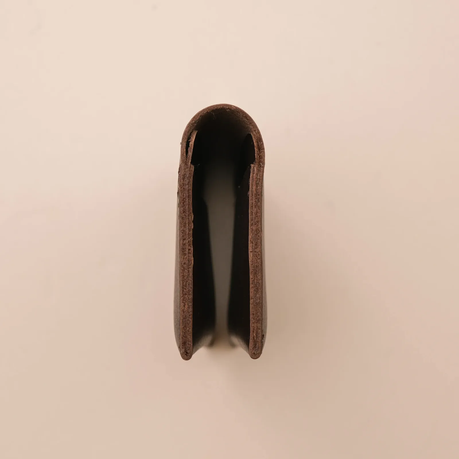 Ảnh Studio Combo ví card holder và passport - KOI Leather