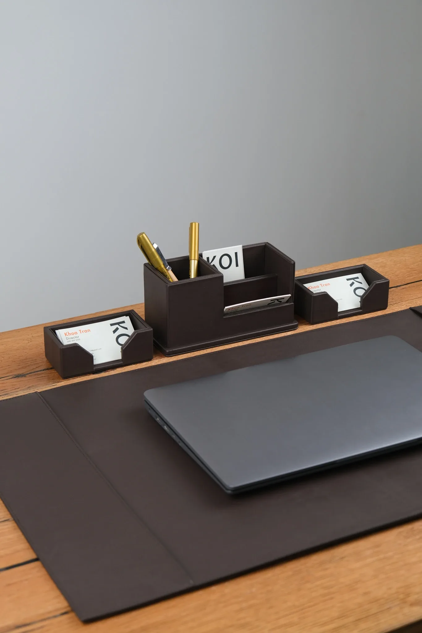 1 tấm lót bàn + 1 hộp bút TO + 1 HỘP BÚT NHỎ + 2 KHAY NHỎ — ảnh 2, KOI Leather