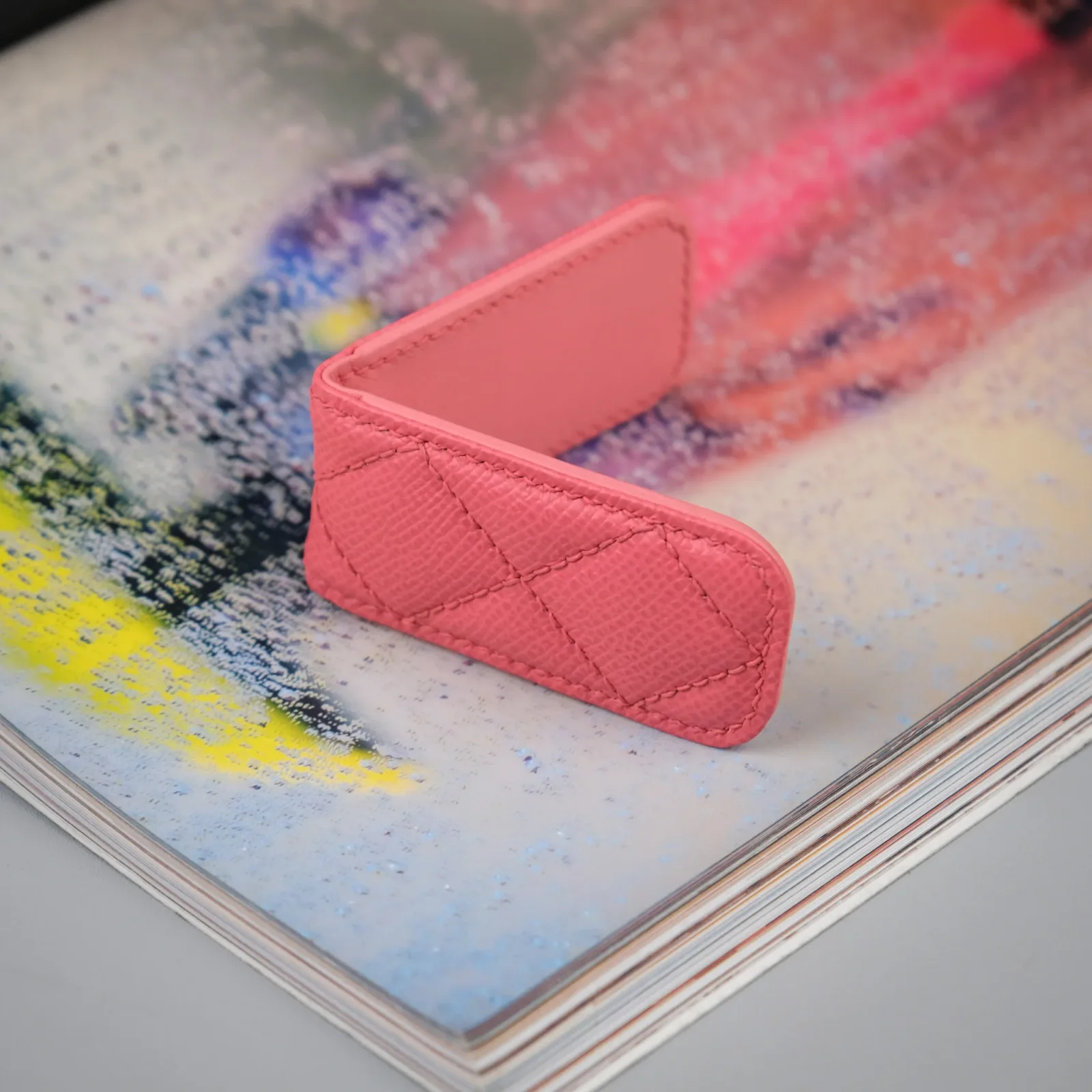 Ảnh Studio Money Clip - Koi Leather