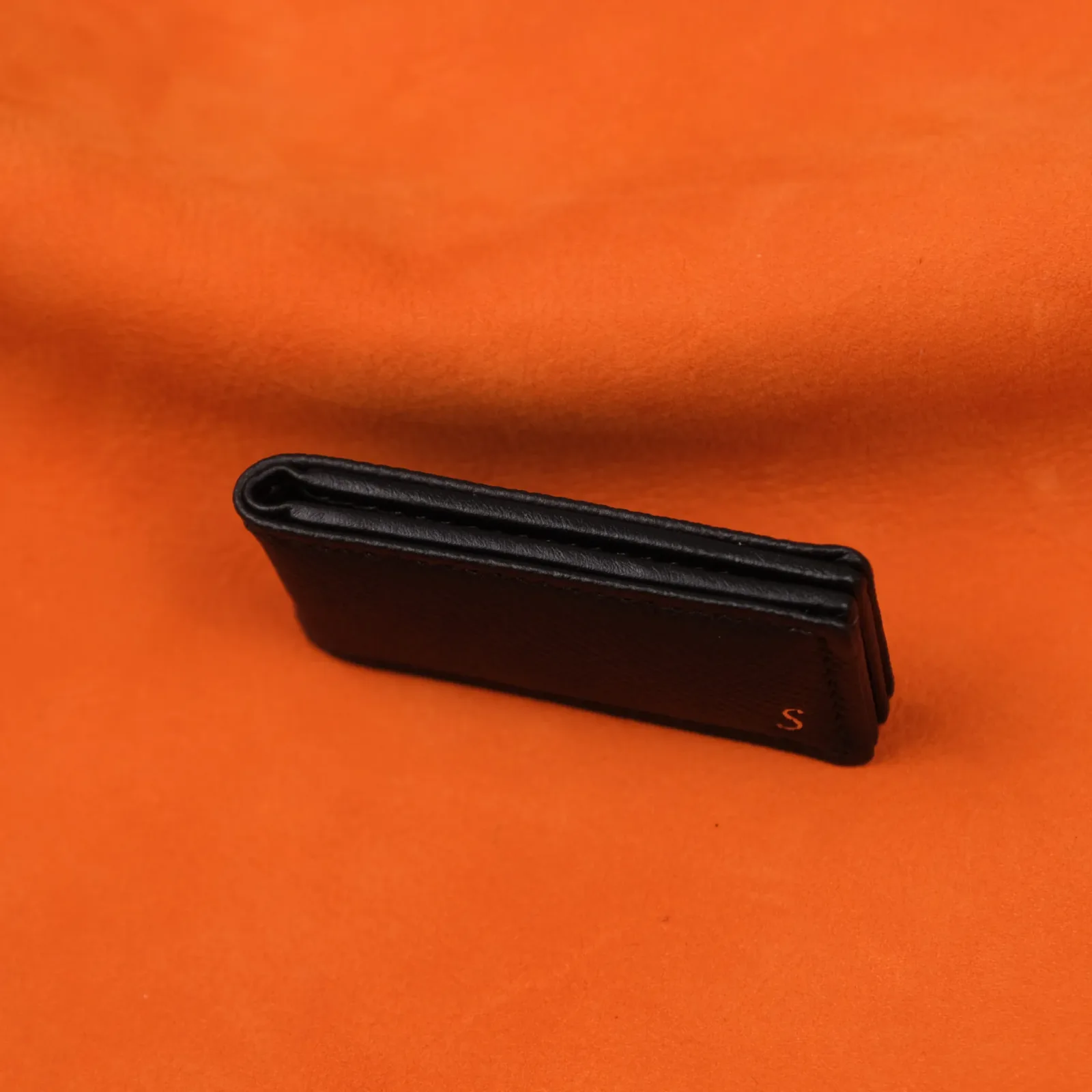 Ảnh Studio money clip - Koi Leather