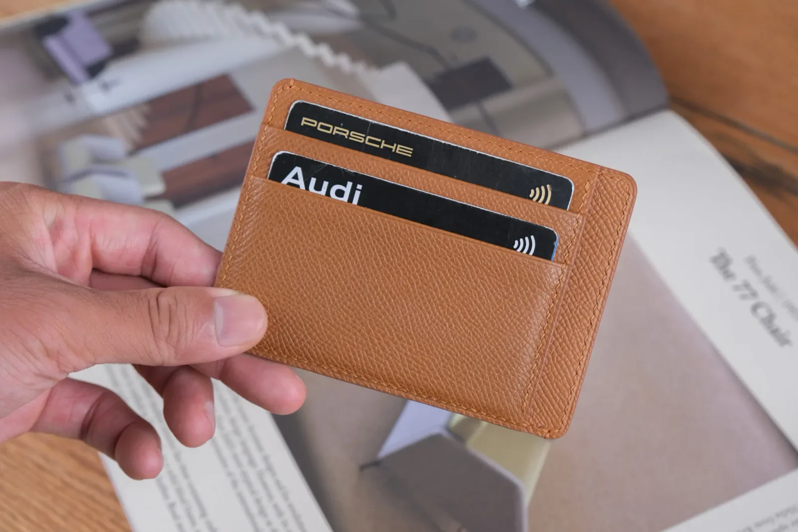 Ảnh Studio Card holder epsom gold - KOI Leather